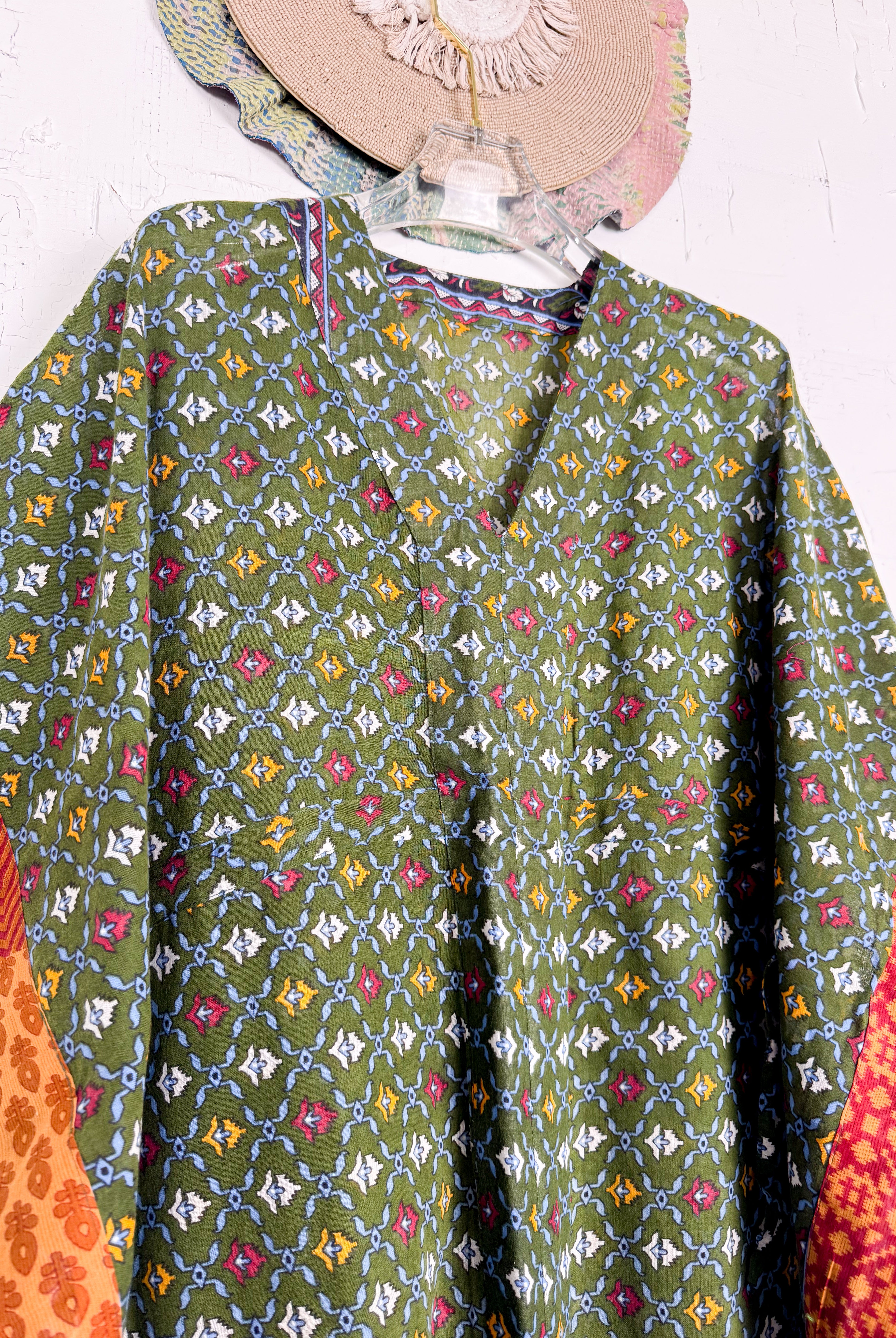 Sustainable kaftan - Love Protect Sustain
