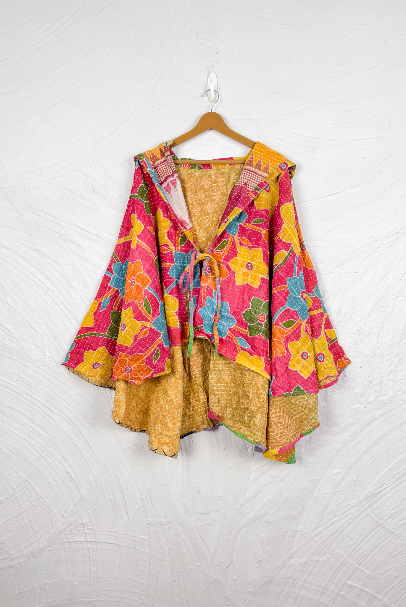 Sustainable kantha poncho - Love Protect Sustain