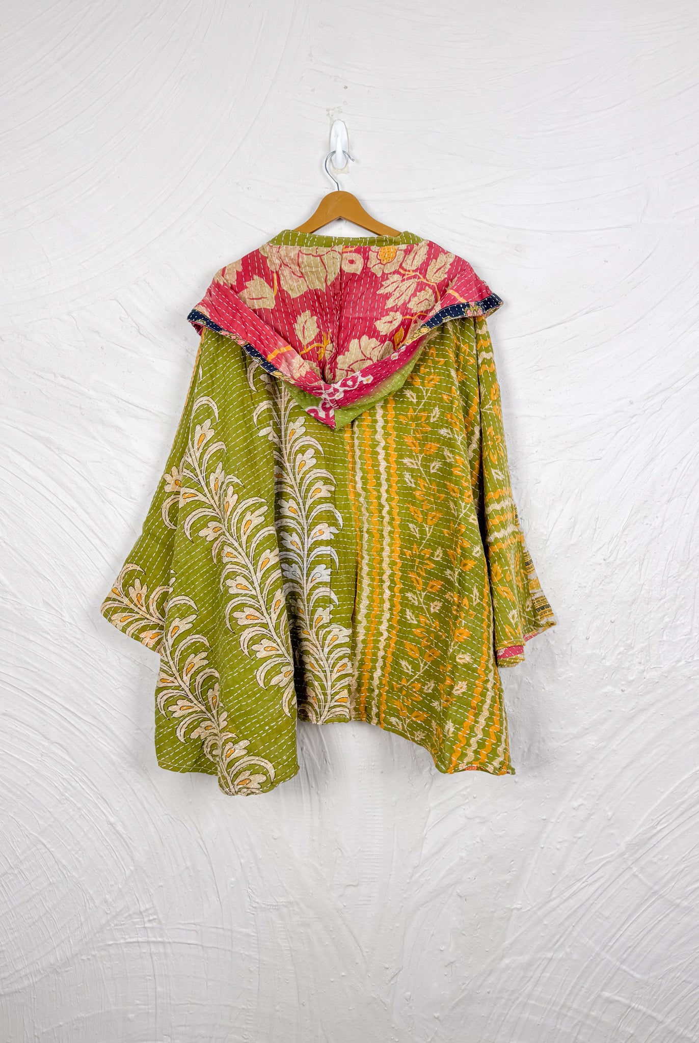 Sustainable kantha poncho - Love Protect Sustain