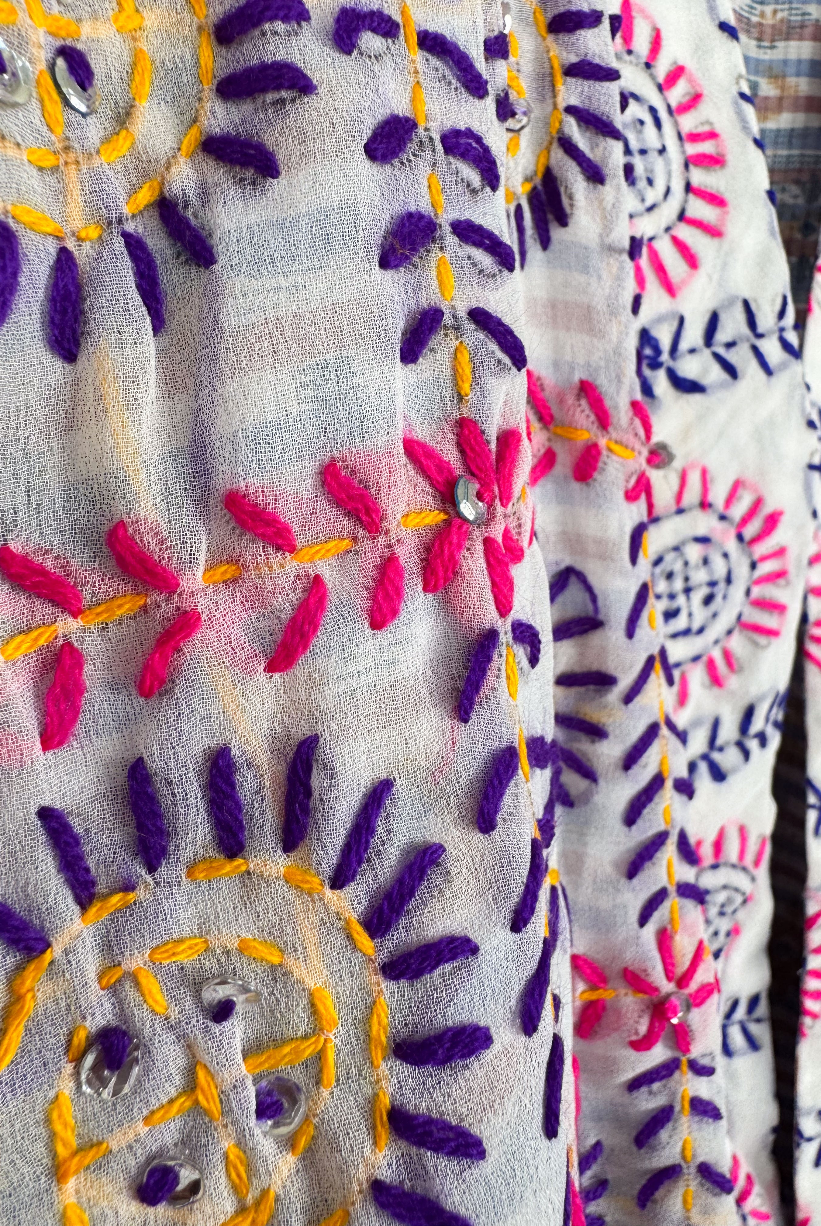 Thread work kimono - Love Protect Sustain