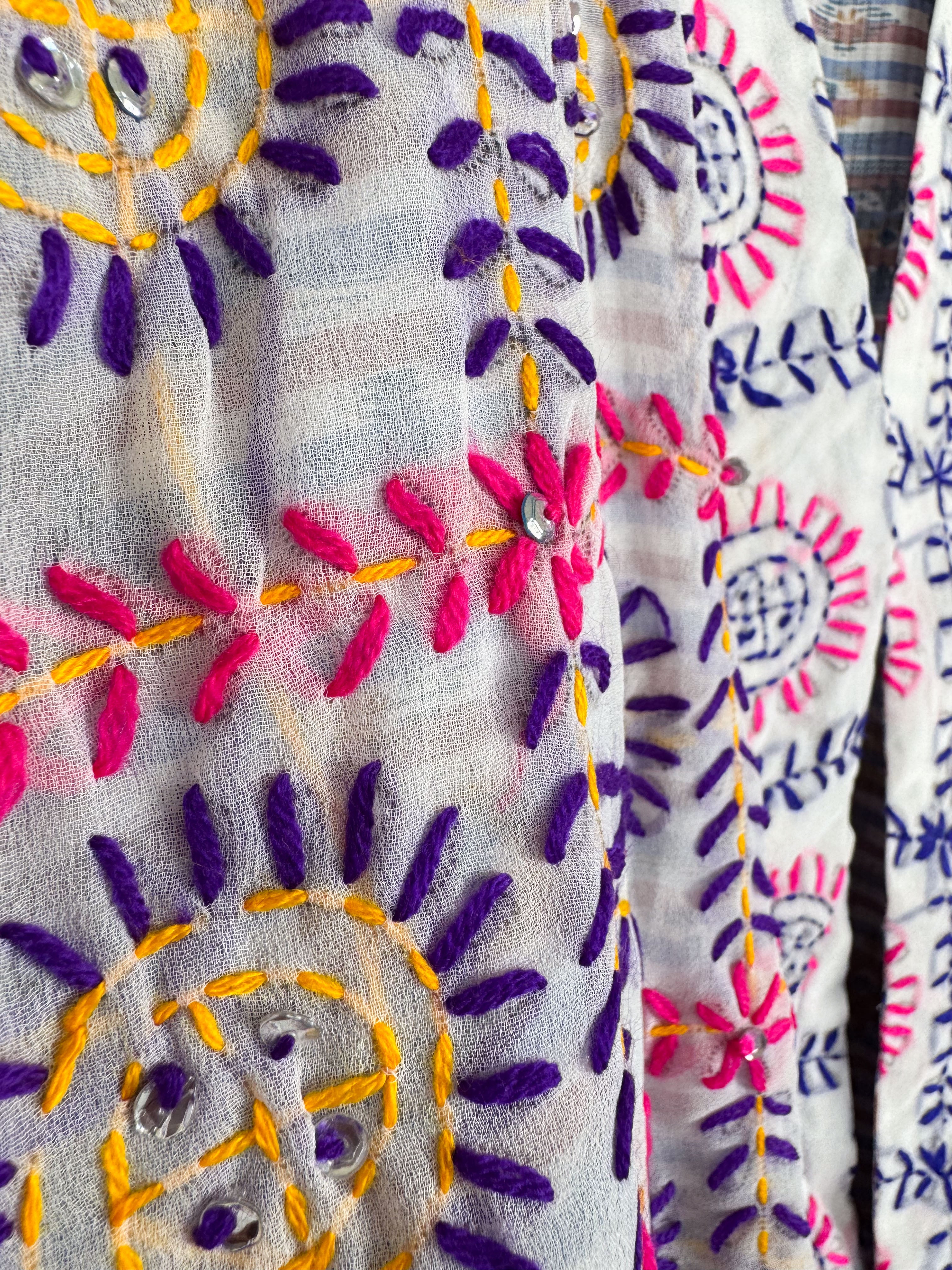 Thread work kimono - Love Protect Sustain