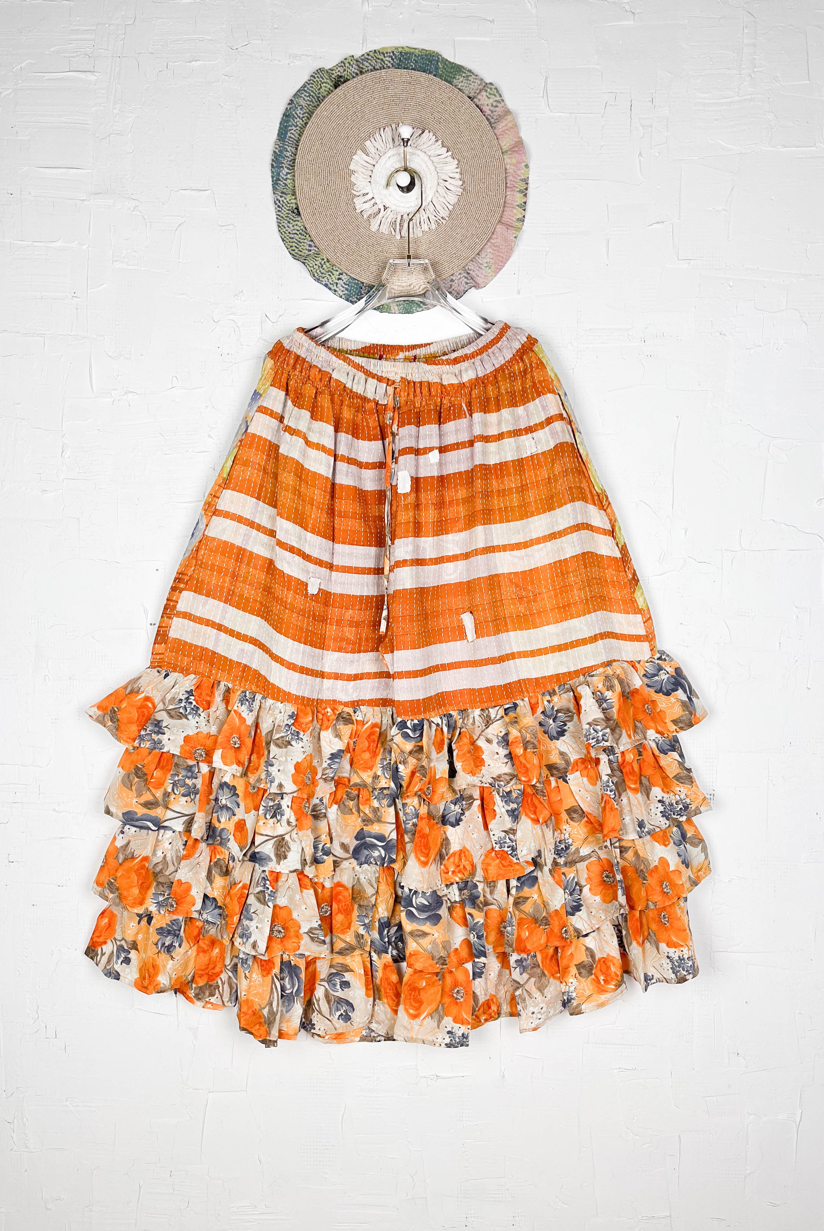 Tie red kantha pants - Love Protect Sustain