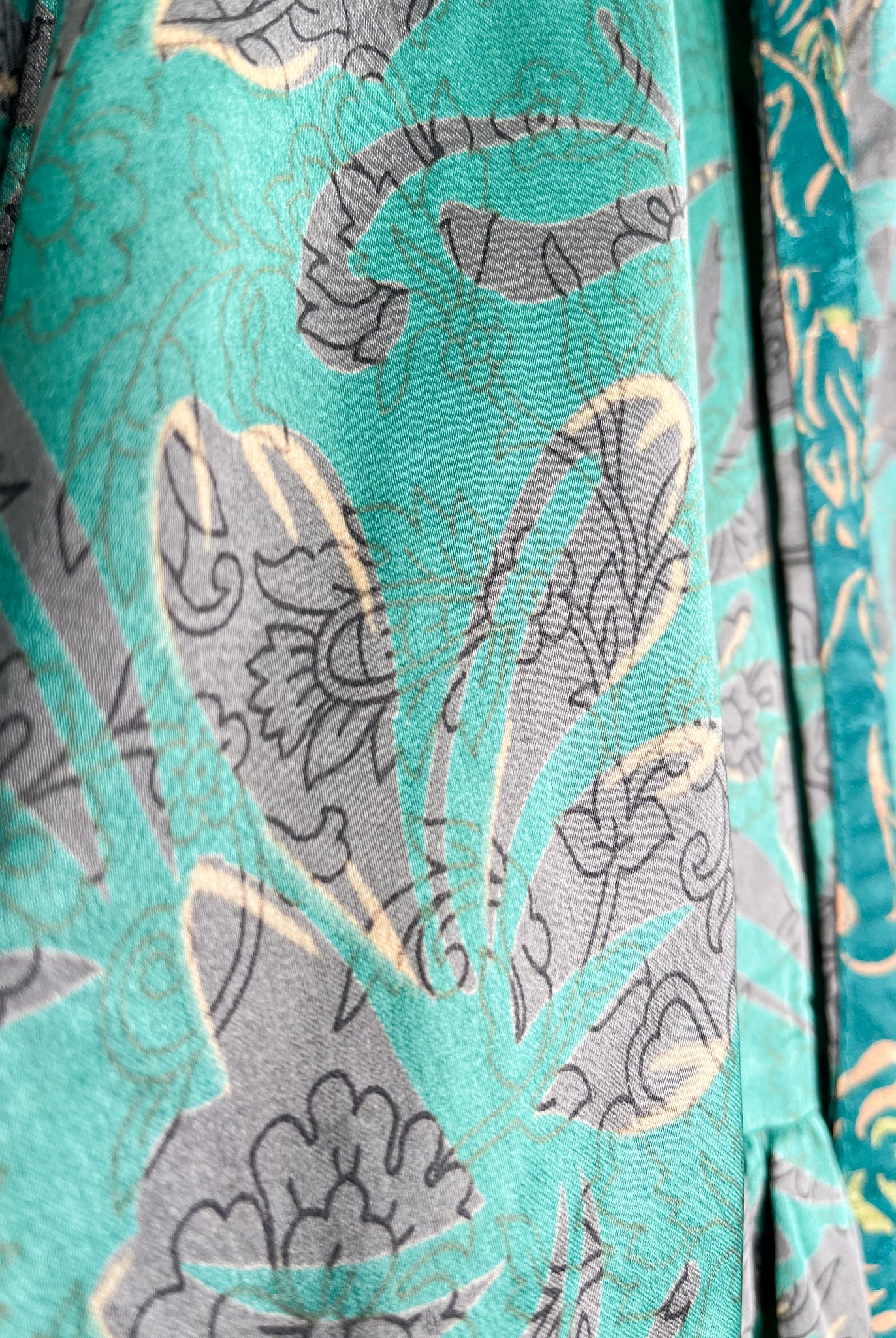 Travel silk dress - Love Protect Sustain