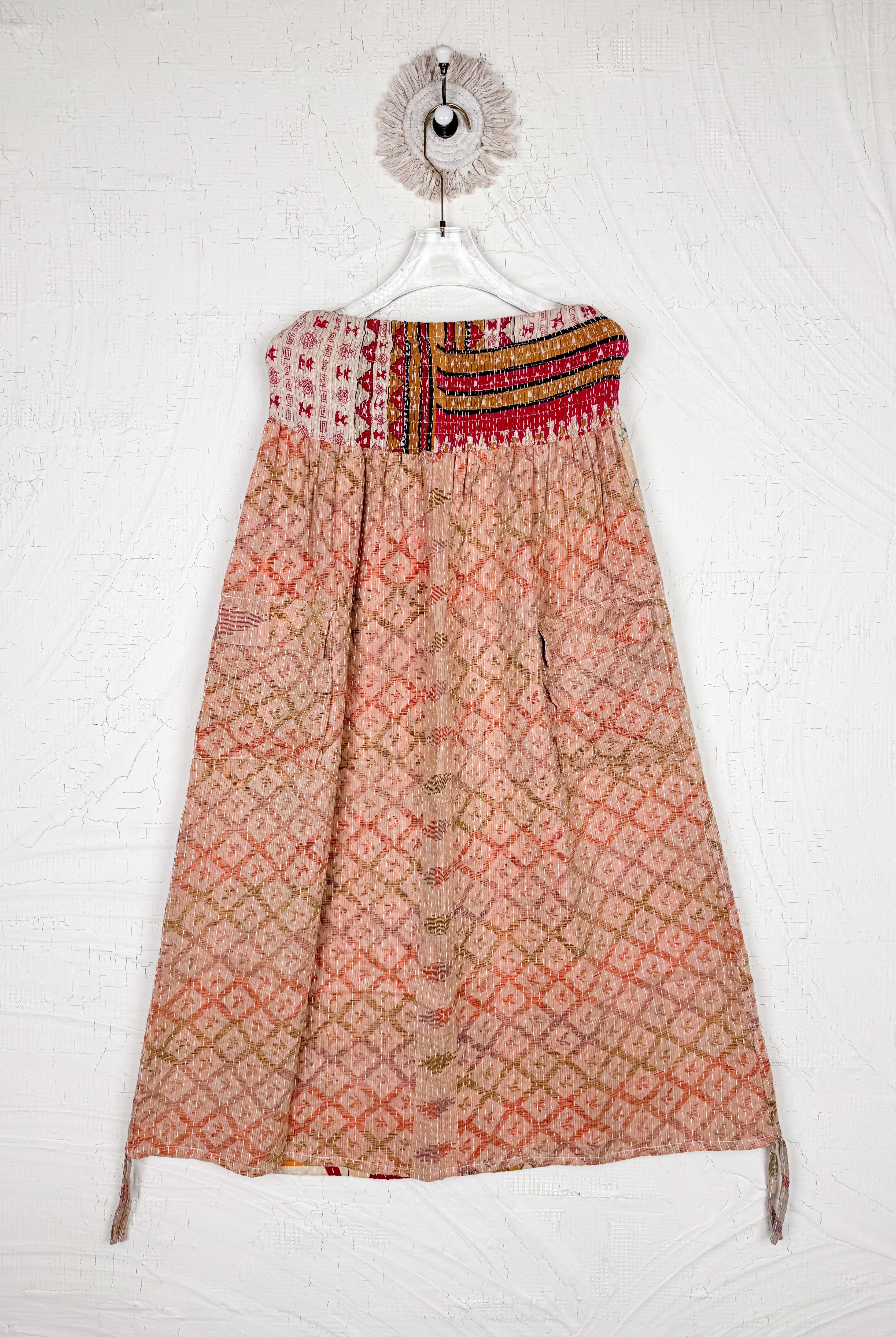 Travel skirt unique - Love Protect Sustain