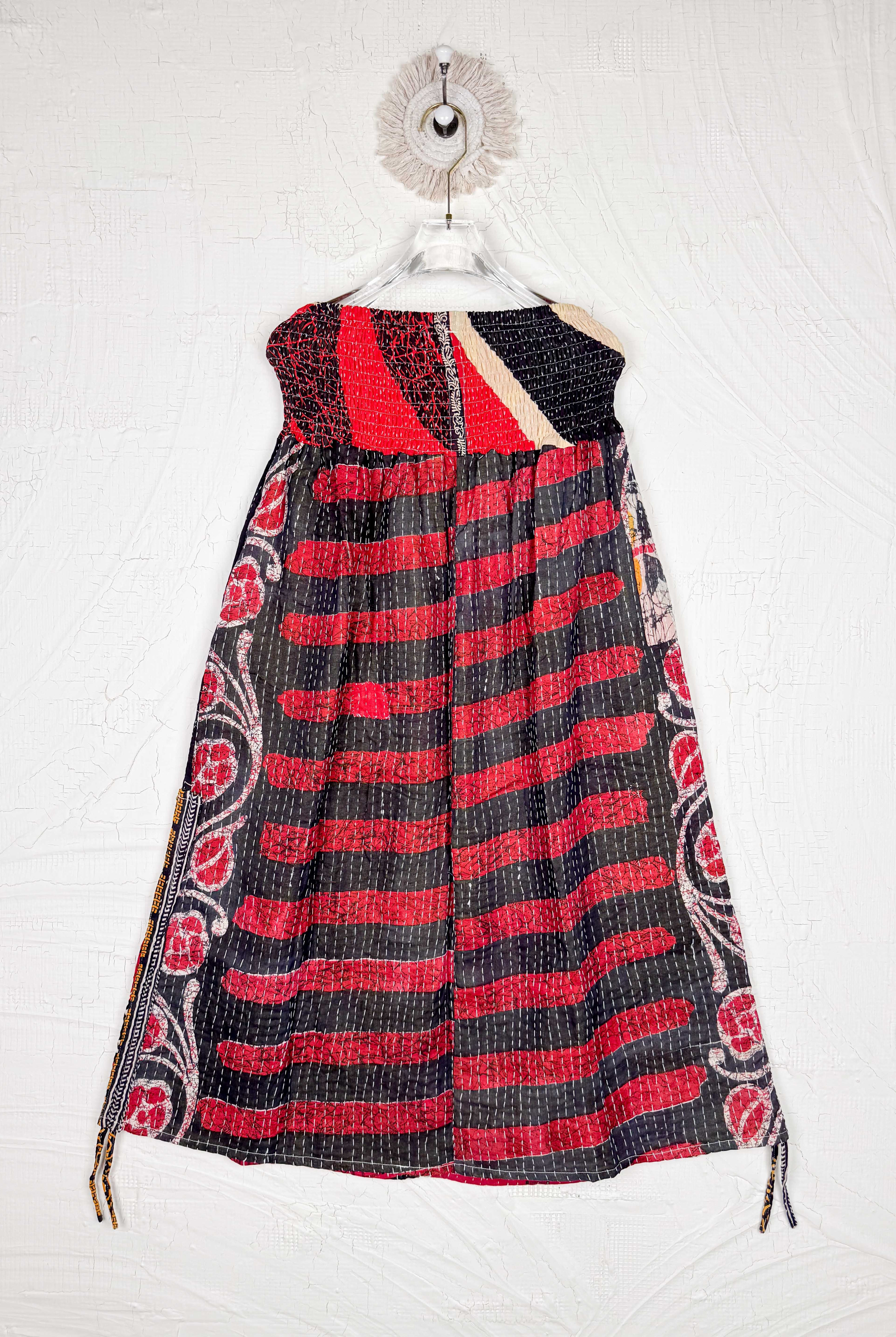 Travel skirt unique - Love Protect Sustain