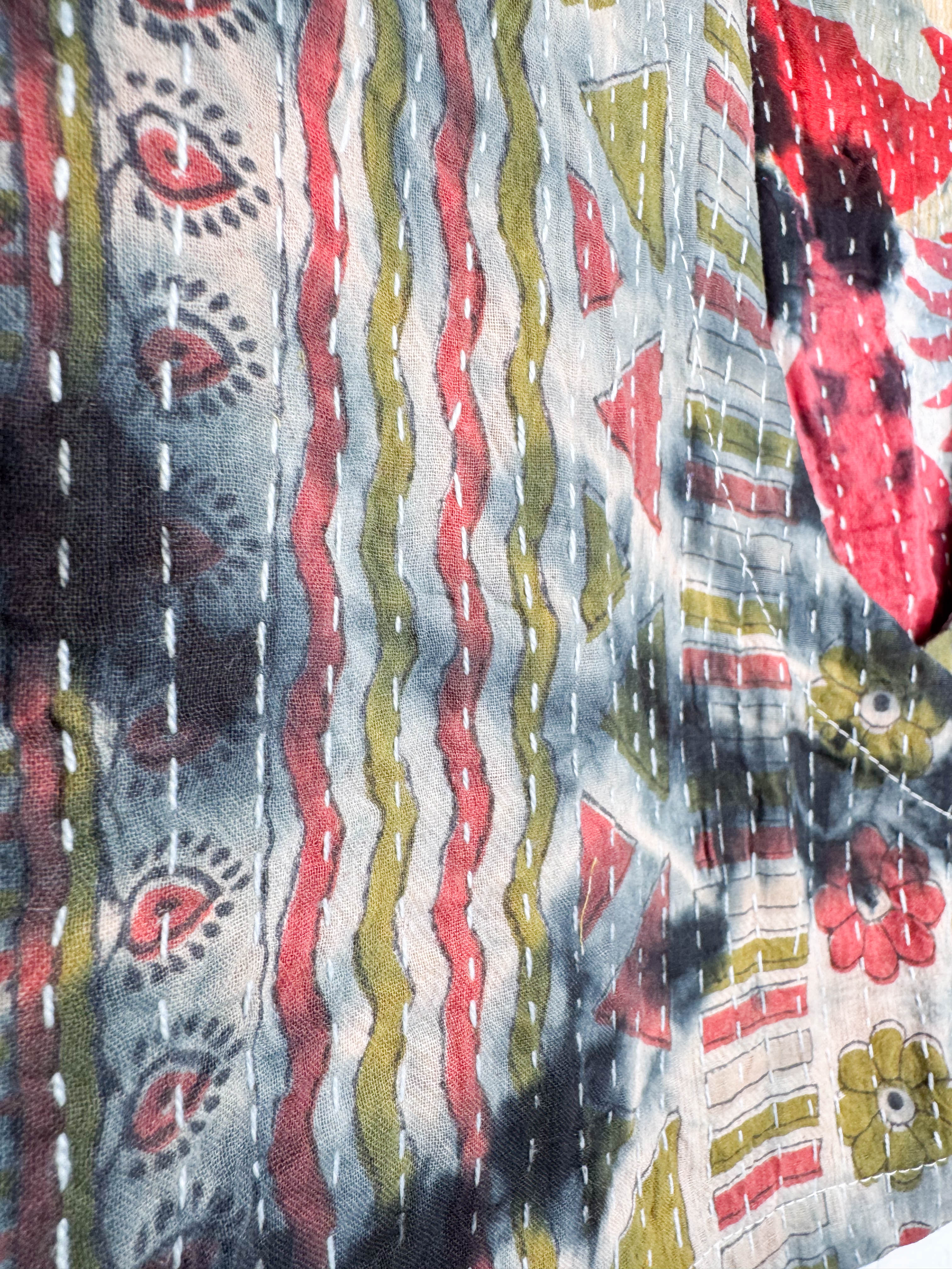 Unique crop top - Love Protect Sustain