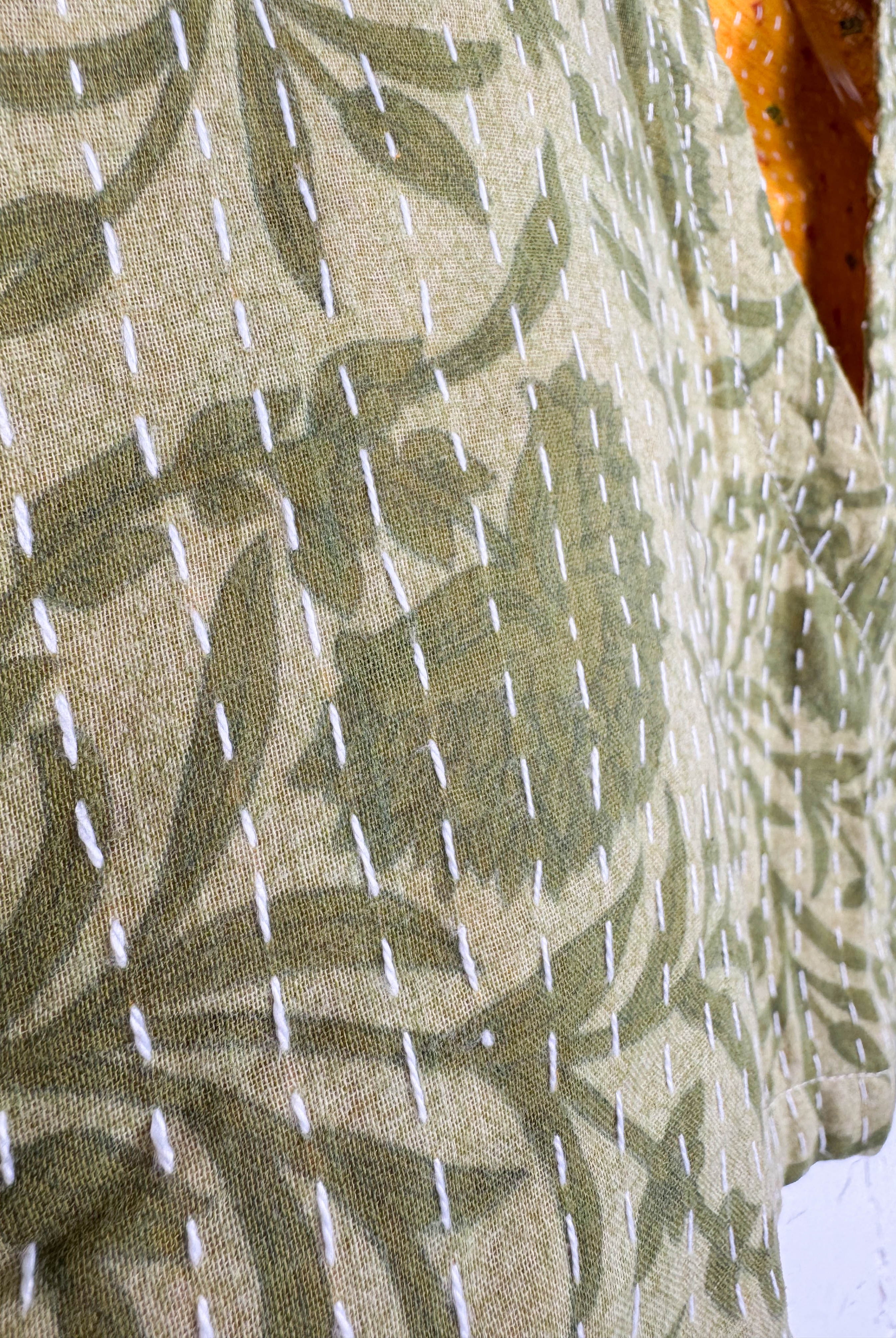 Unique crop top - Love Protect Sustain