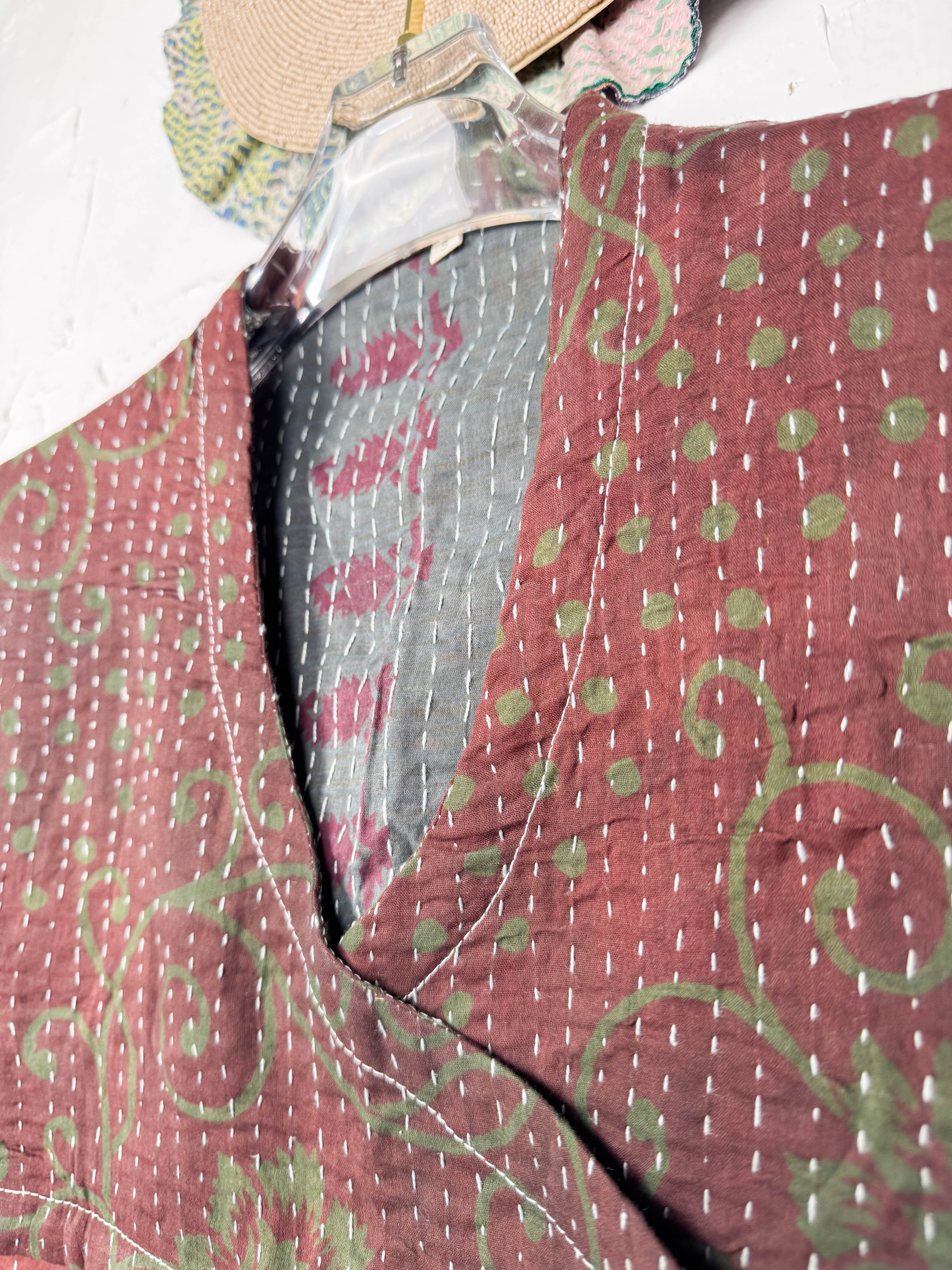 Upcycled crop top - Love Protect Sustain