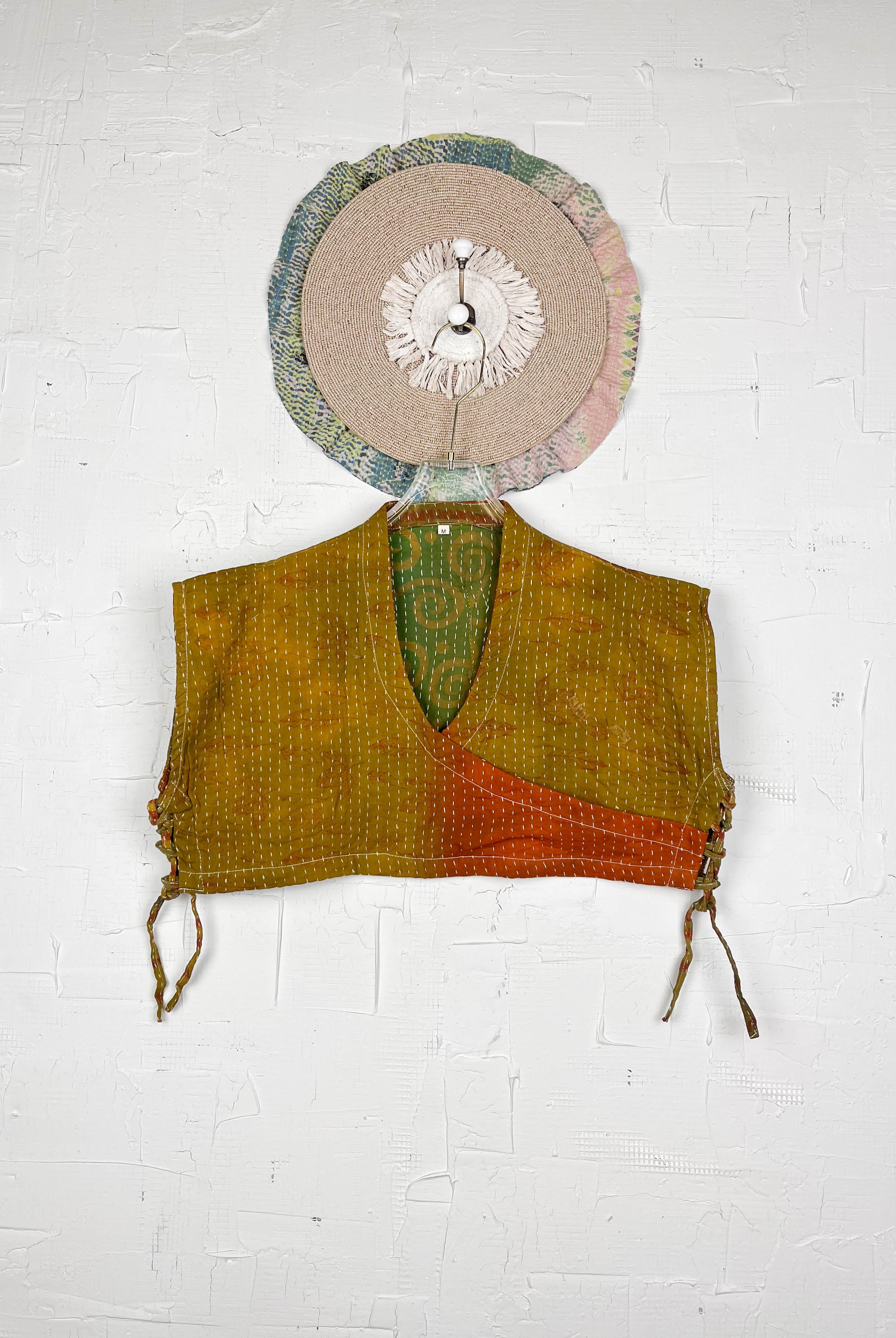 V-neck crop top - Love Protect Sustain