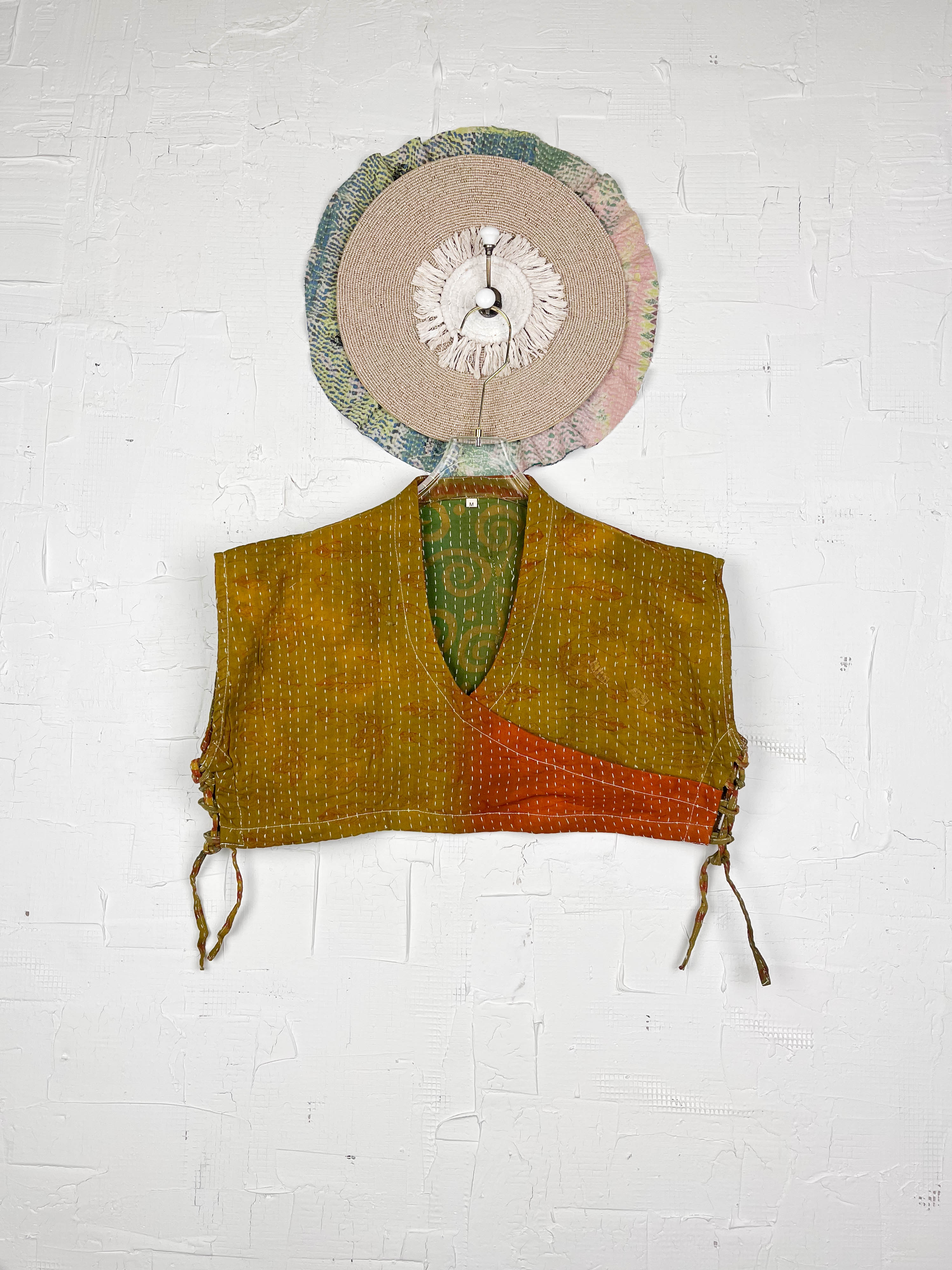 V-neck crop top - Love Protect Sustain