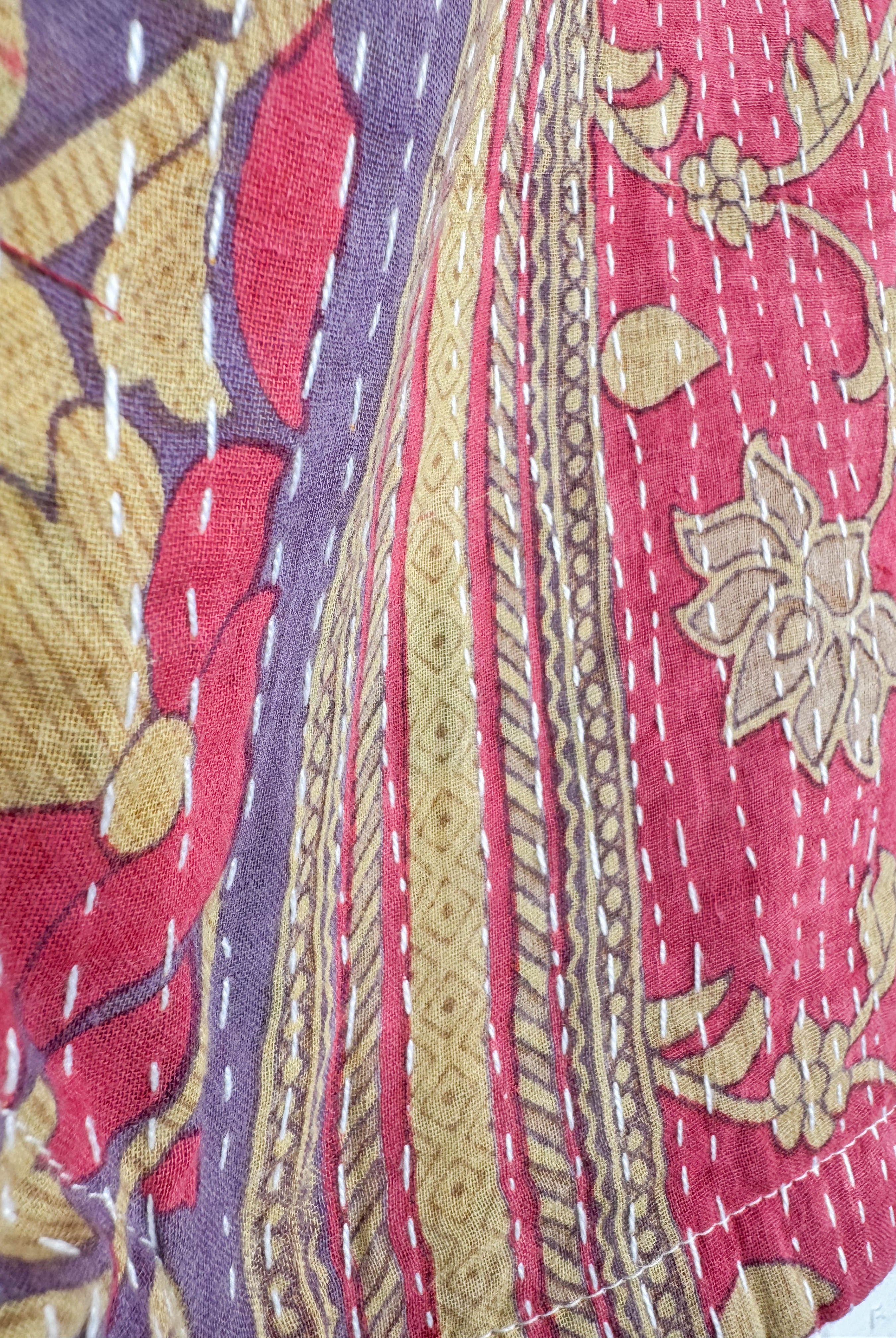 V-neck crop top - Love Protect Sustain