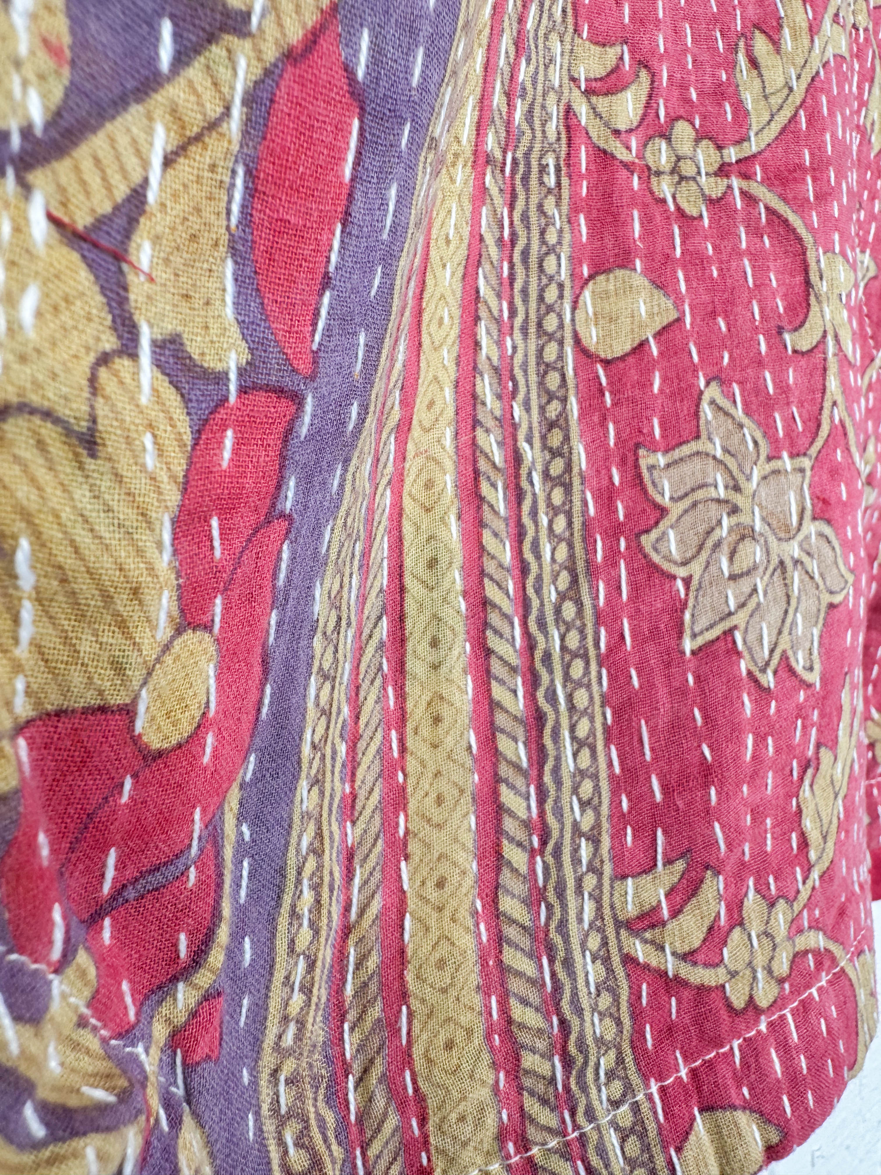 V-neck crop top - Love Protect Sustain