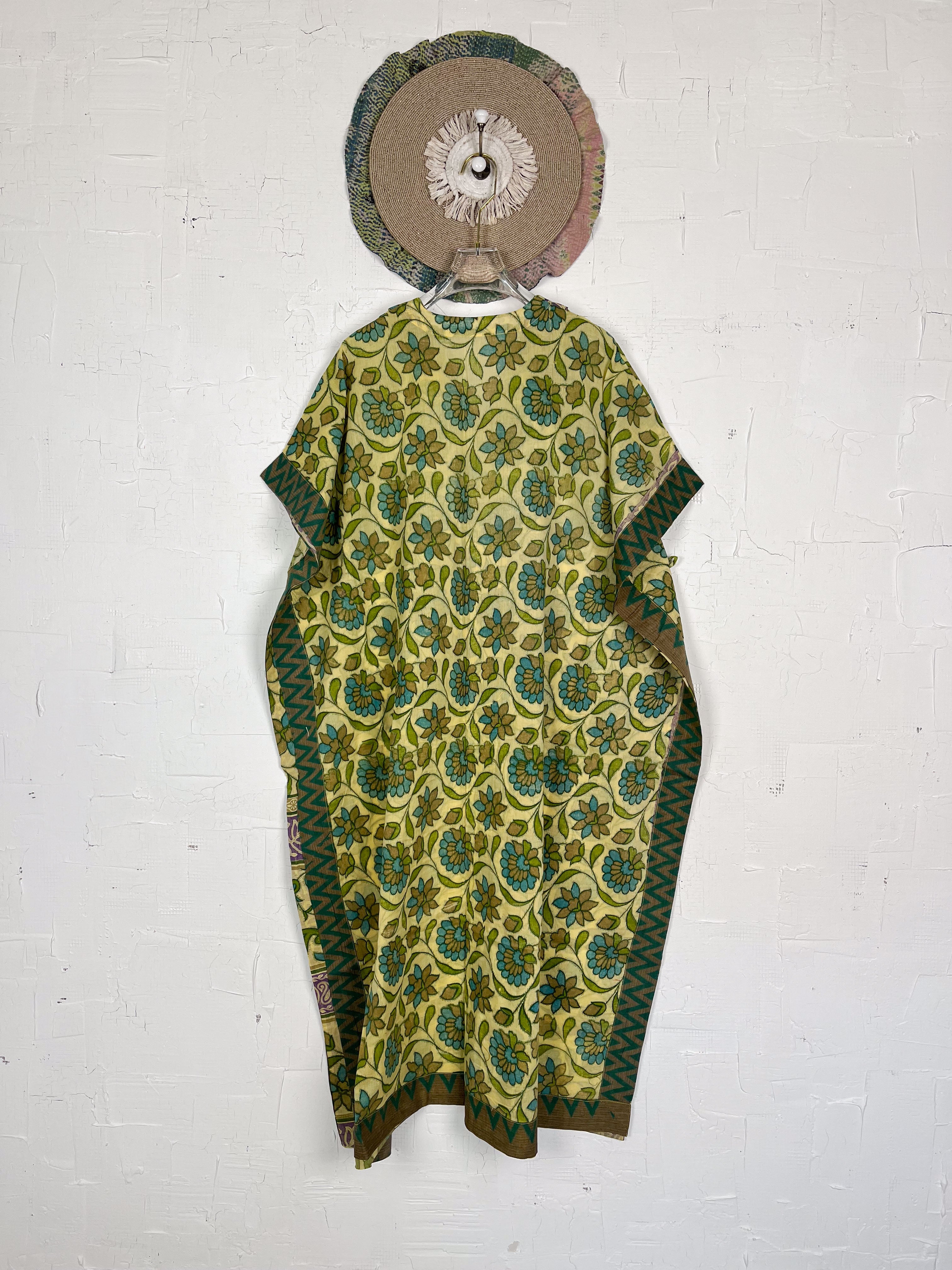V-neck kaftan - Love Protect Sustain