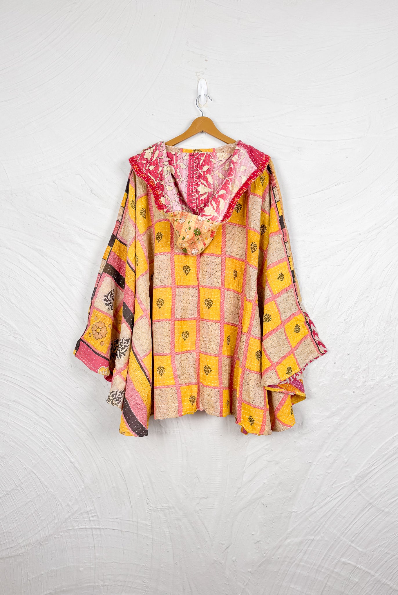 Vintage Boho Poncho - Love Protect Sustain