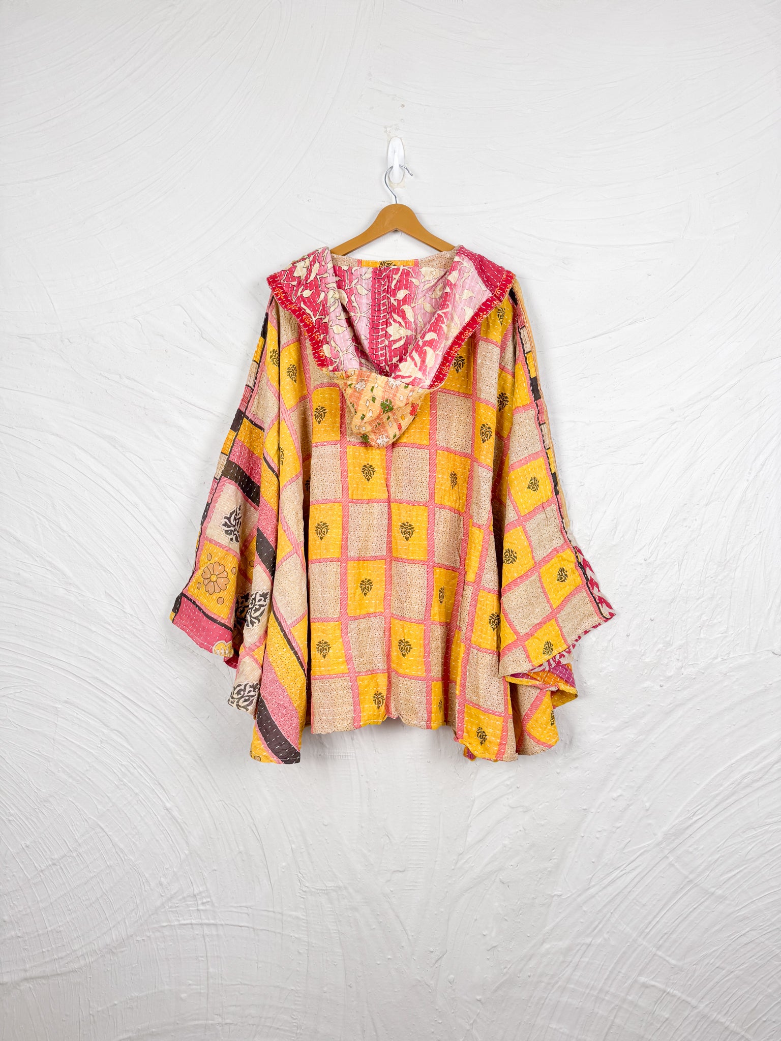 Vintage Boho Poncho - Love Protect Sustain