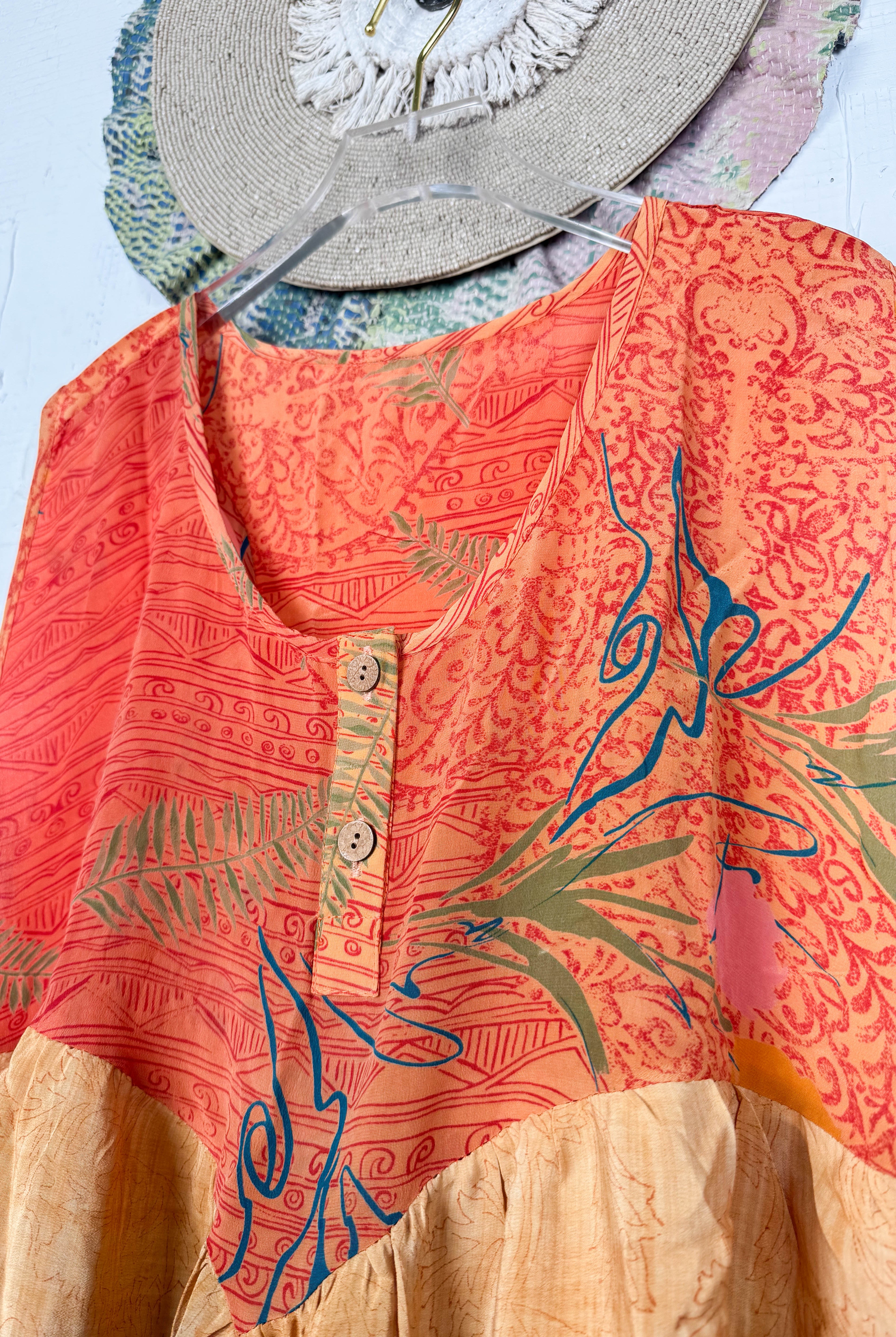 Vintage Summer Top - Love Protect Sustain