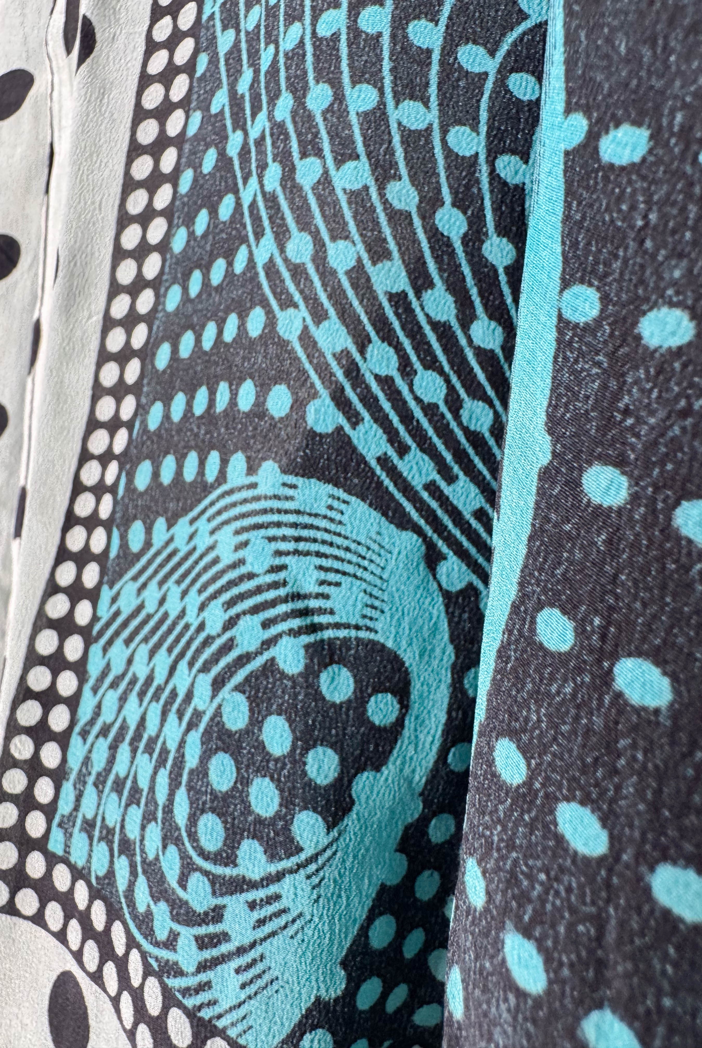 Vintage silk dress - Love Protect Sustain