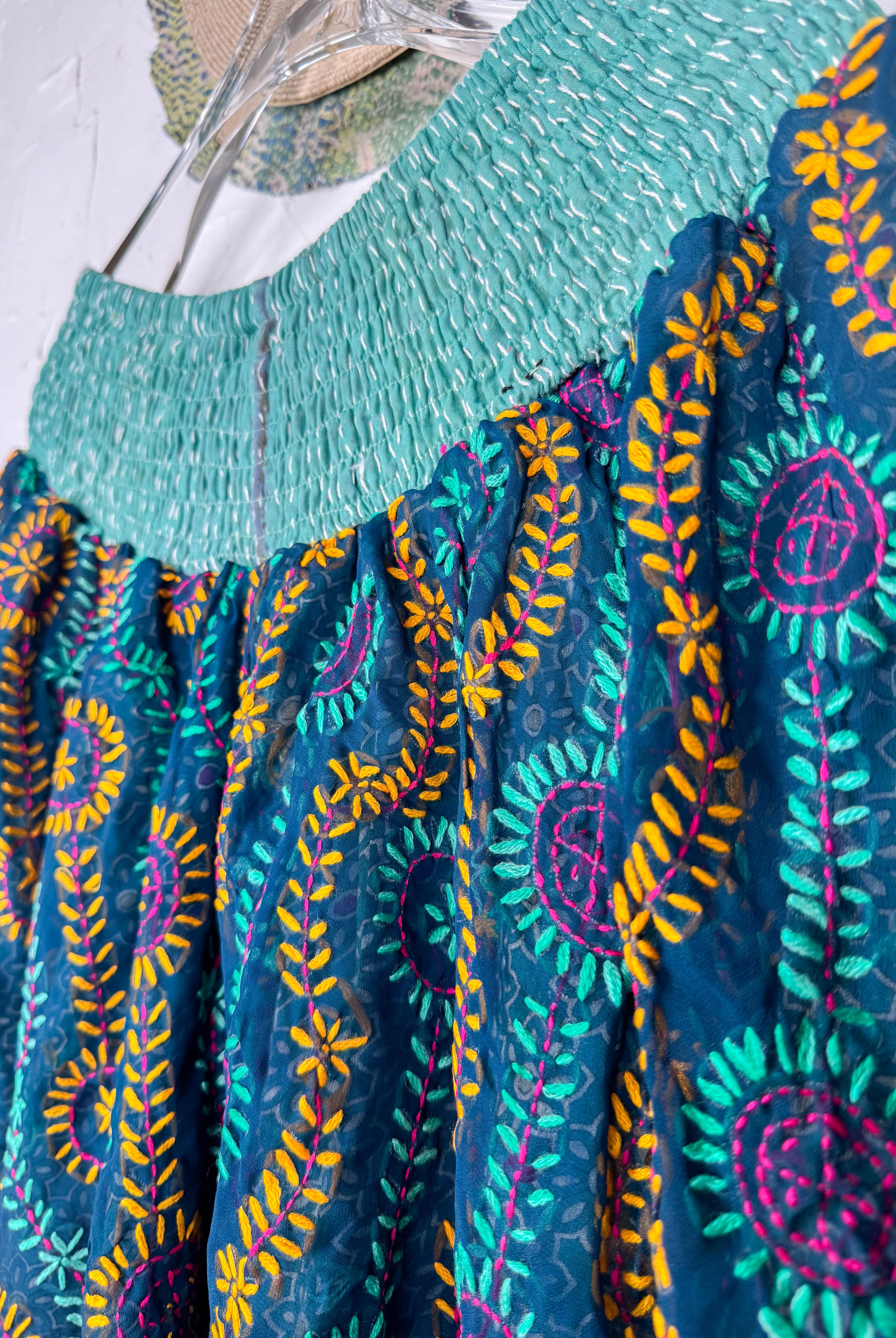 Women plus size handembroidery pants- Love Protect Sustain