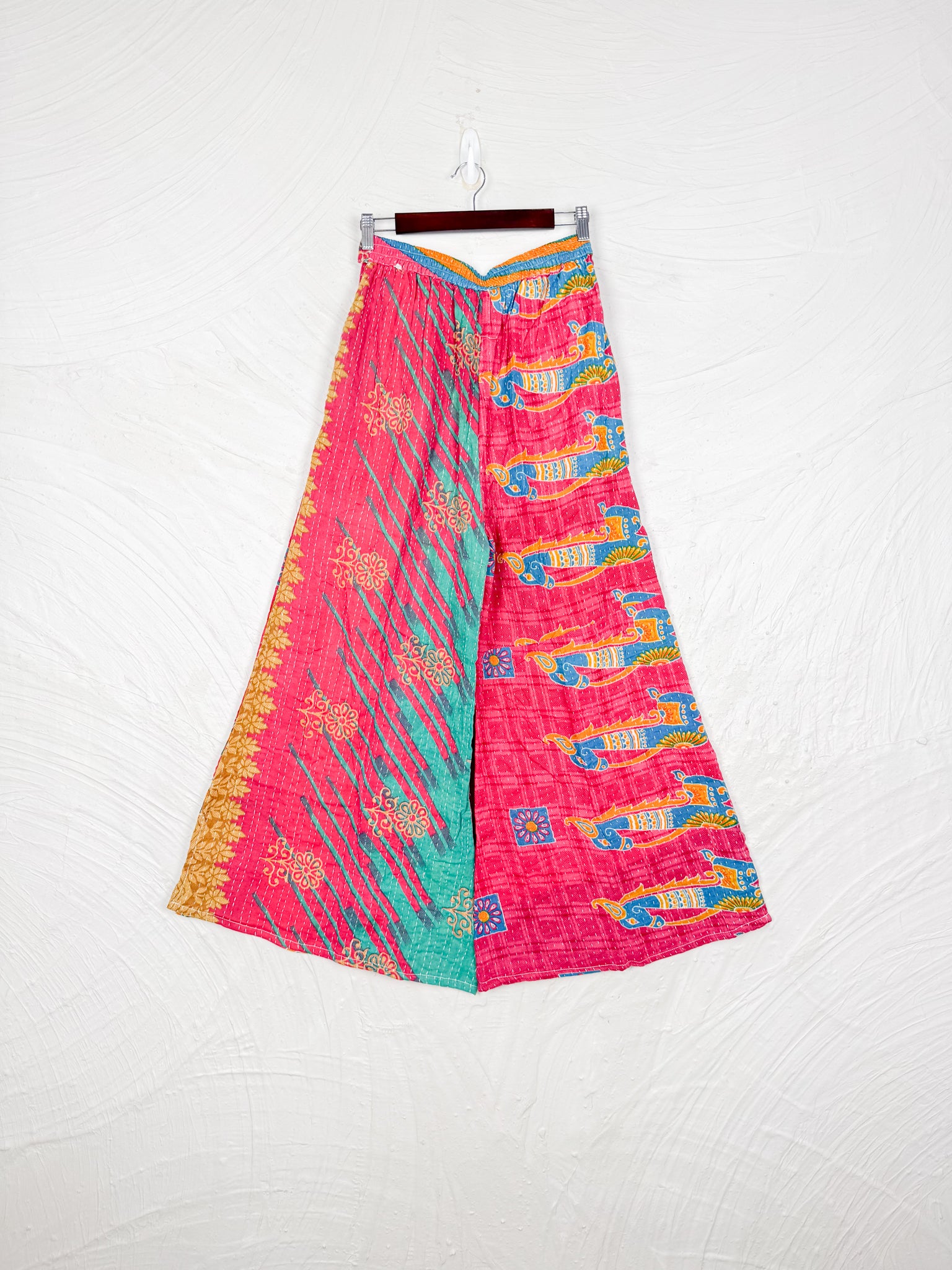 Yoga kantha pants - Love Protect Sustain