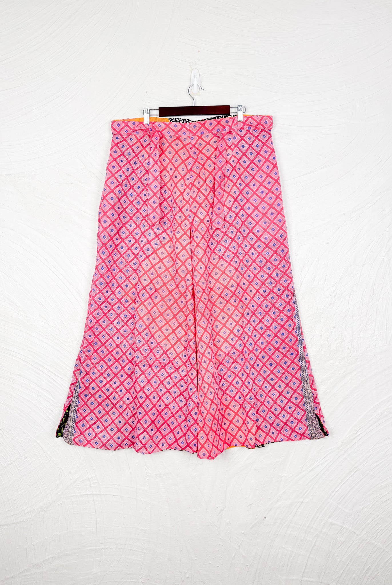 abstract print bottom - Love Protect Sustain