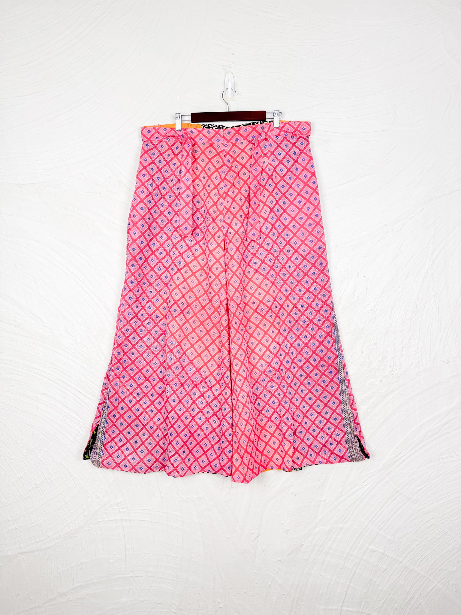 abstract print bottom - Love Protect Sustain