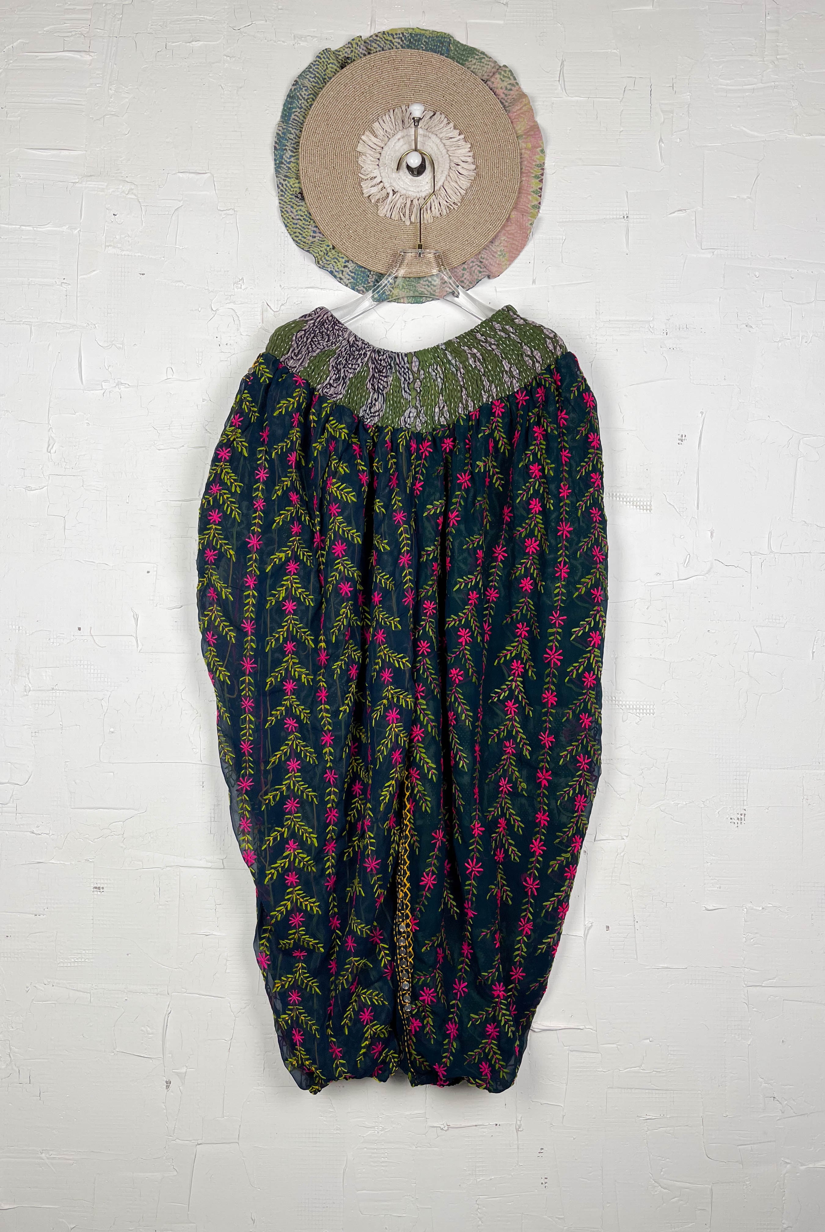 embroidered pants- Love Protect Sustain