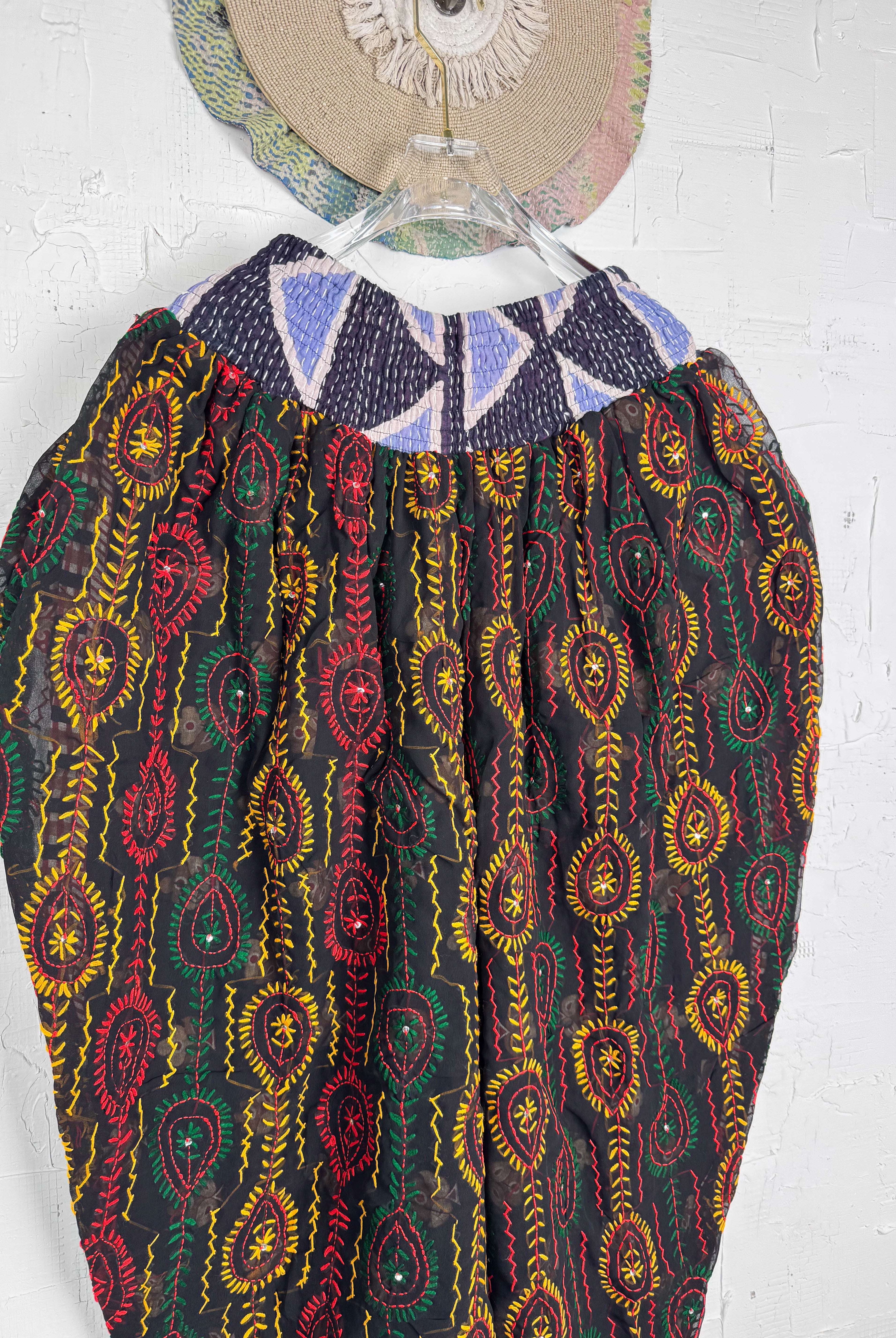 embroidery pants- Love Protect Sustain