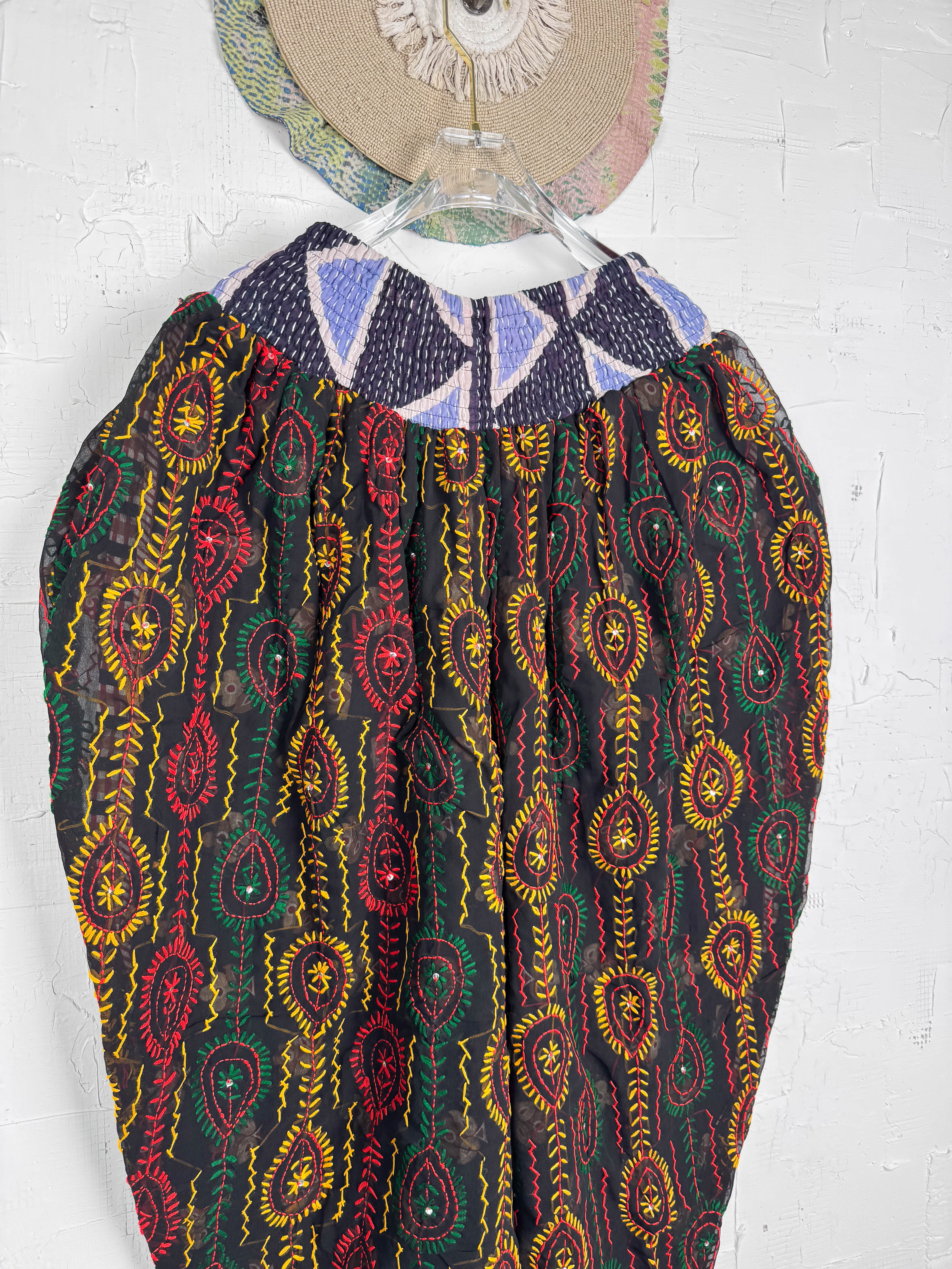 embroidery pants- Love Protect Sustain