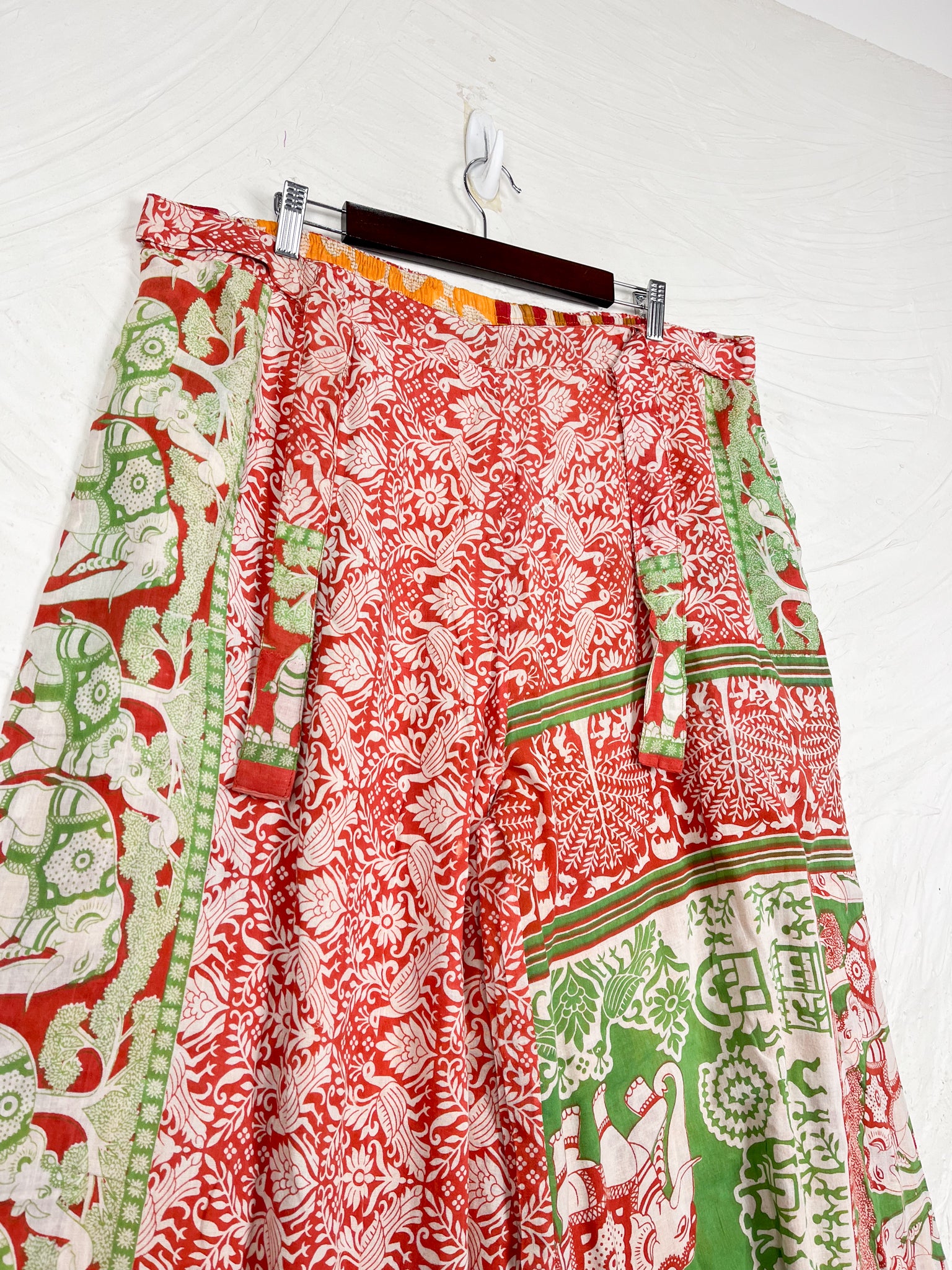 long pants - Love Protect Sustain