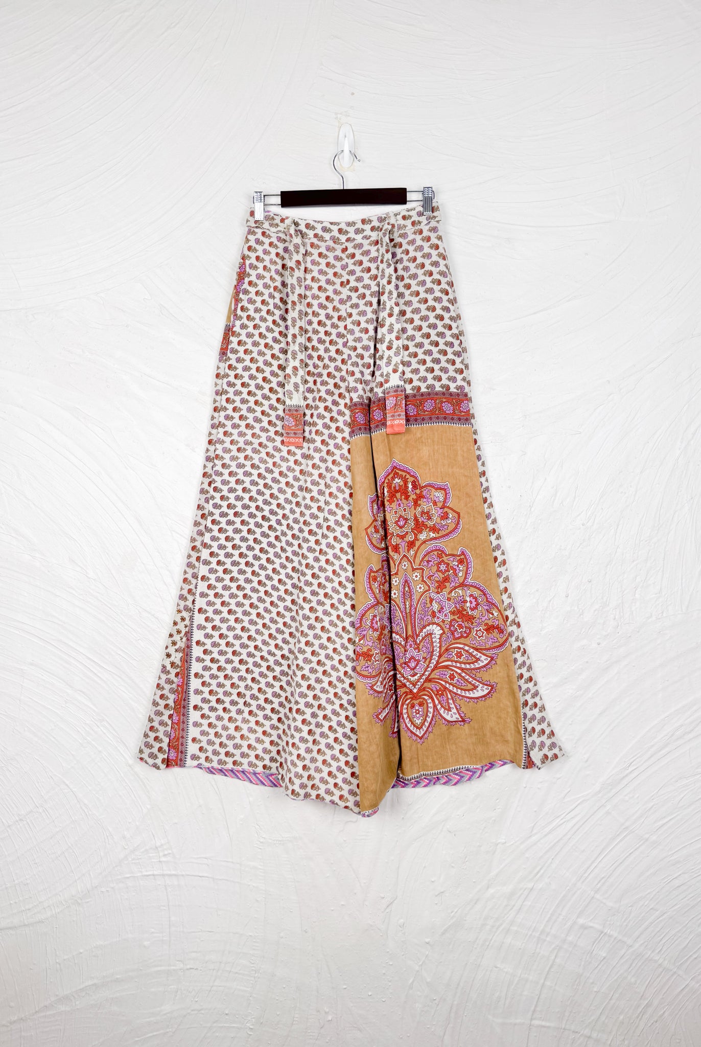 retro print pants - Love Protect Sustain