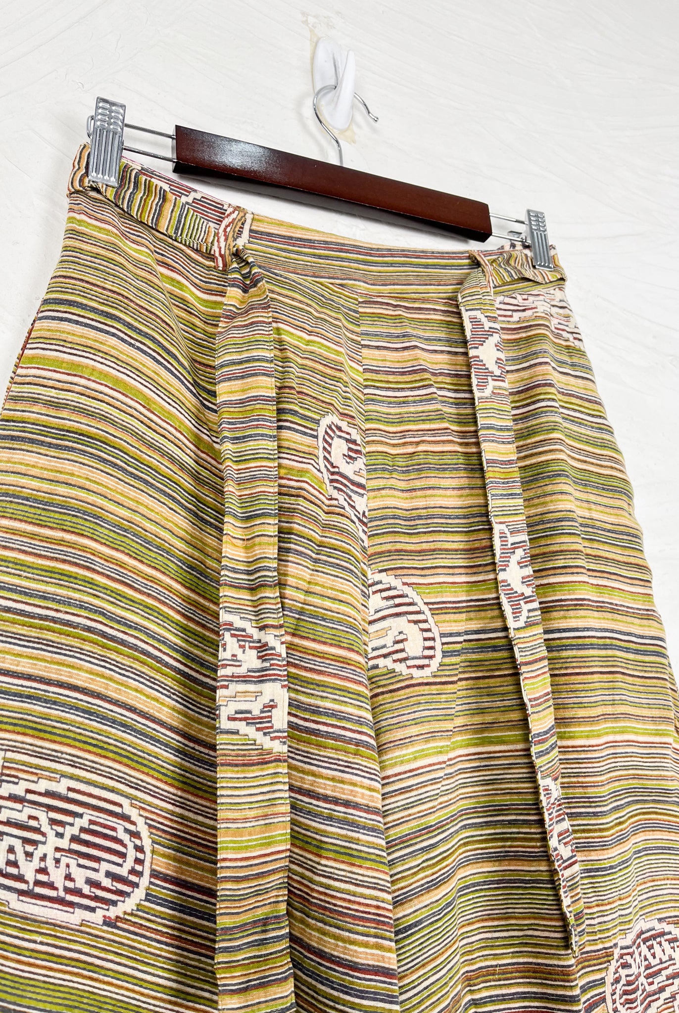 reversible pants - Love Protect Sustain