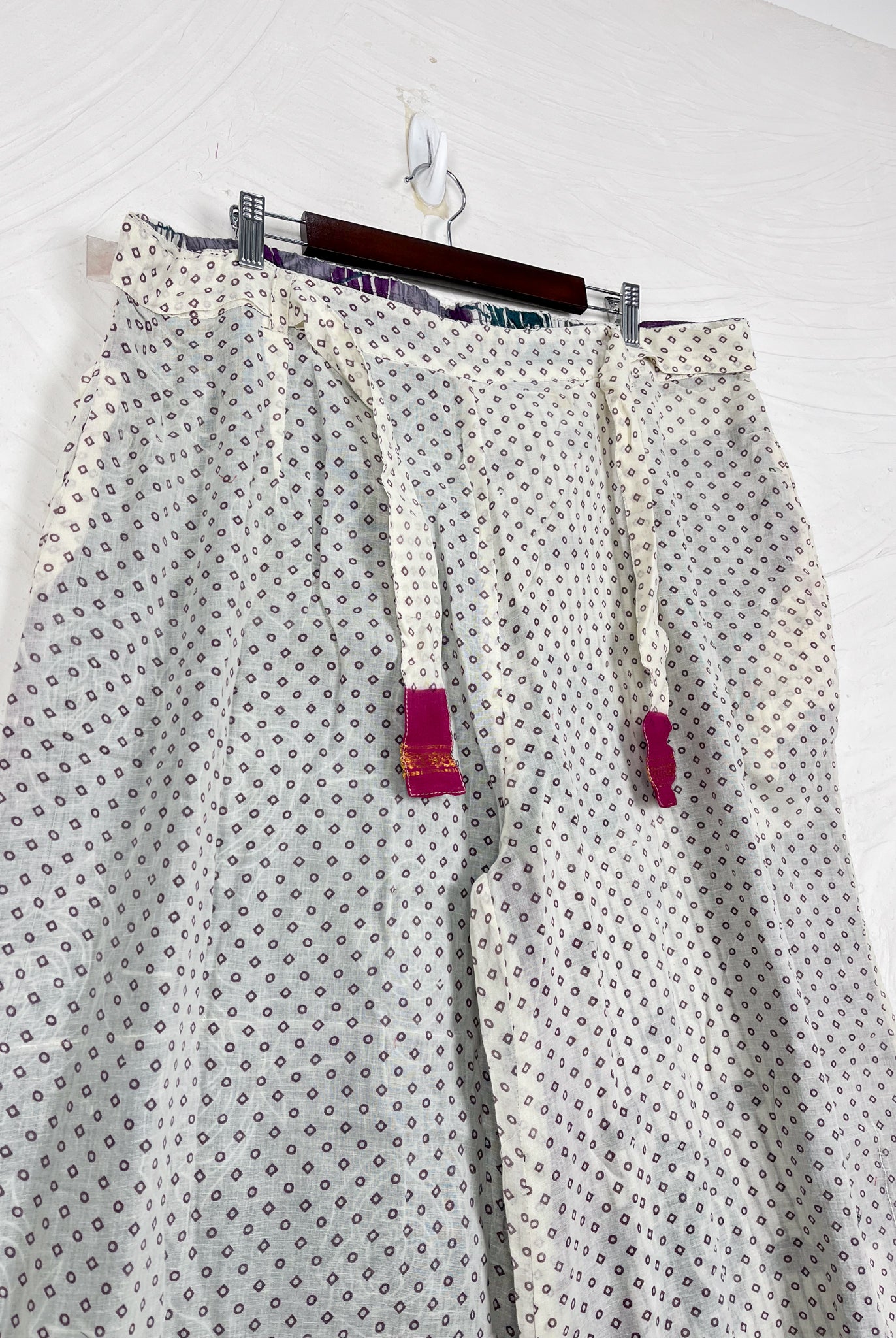 reversible pants - Love Protect Sustain