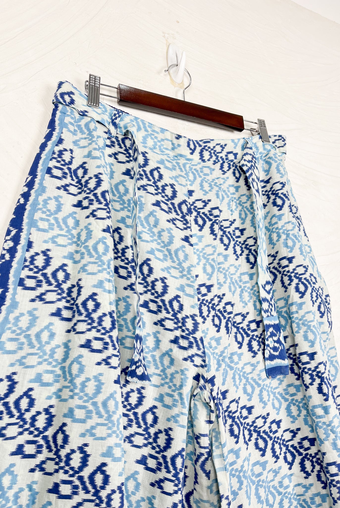 reversible pants - Love Protect Sustain