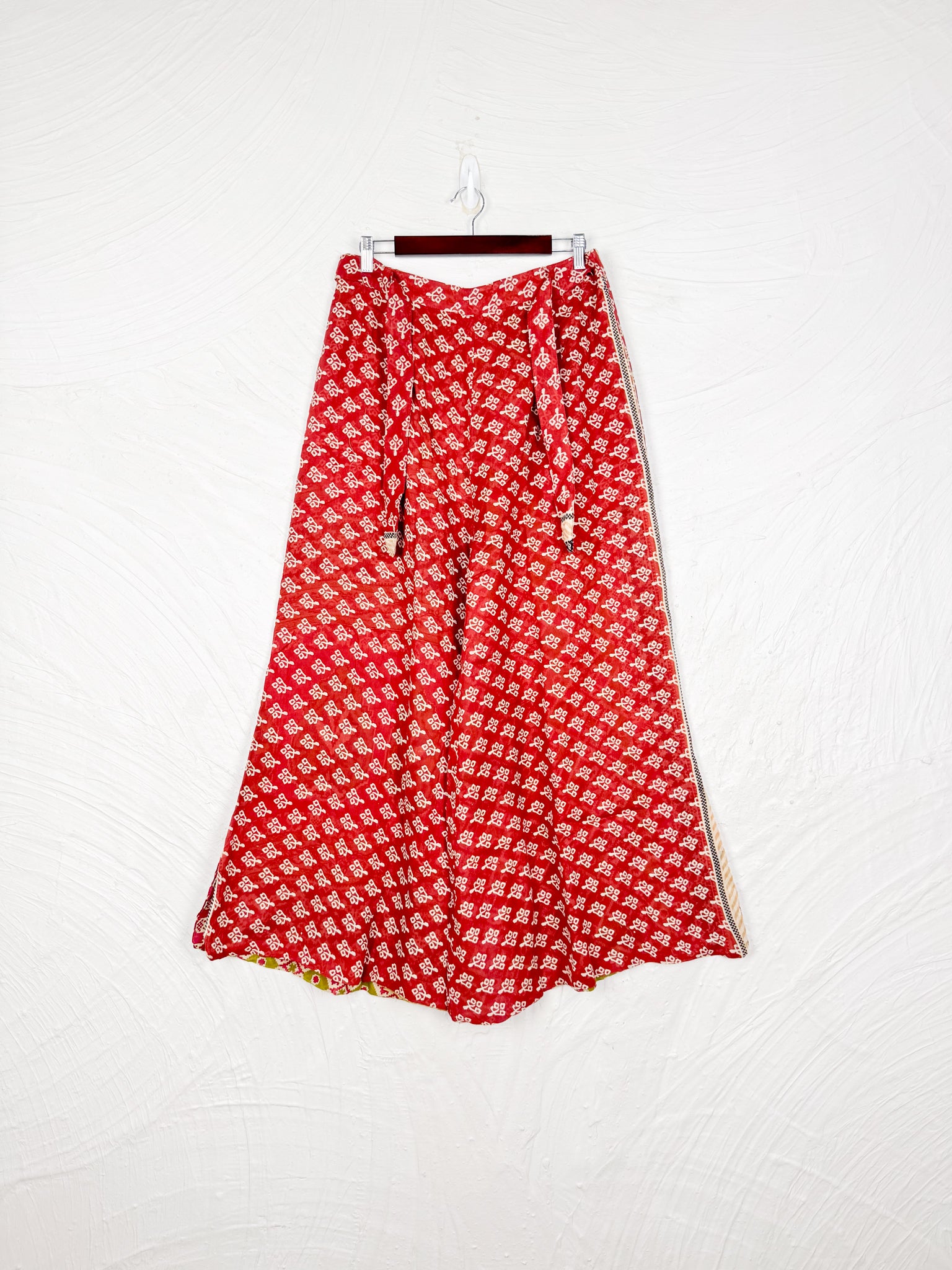 small flower red pants - Love Protect Sustain
