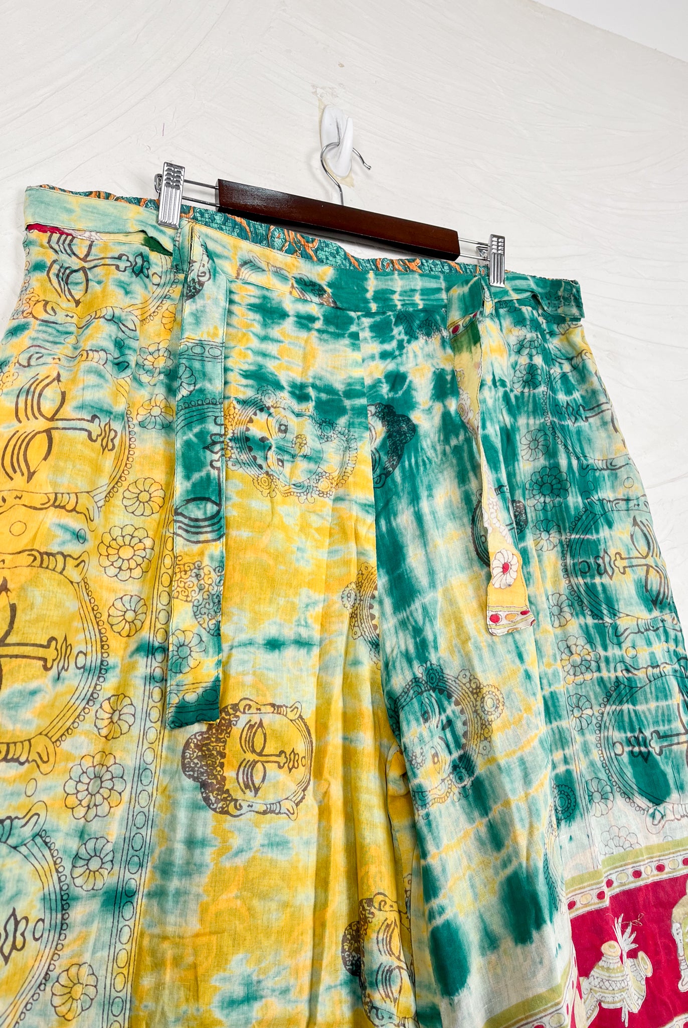 tiedye pants - Love Protect Sustain