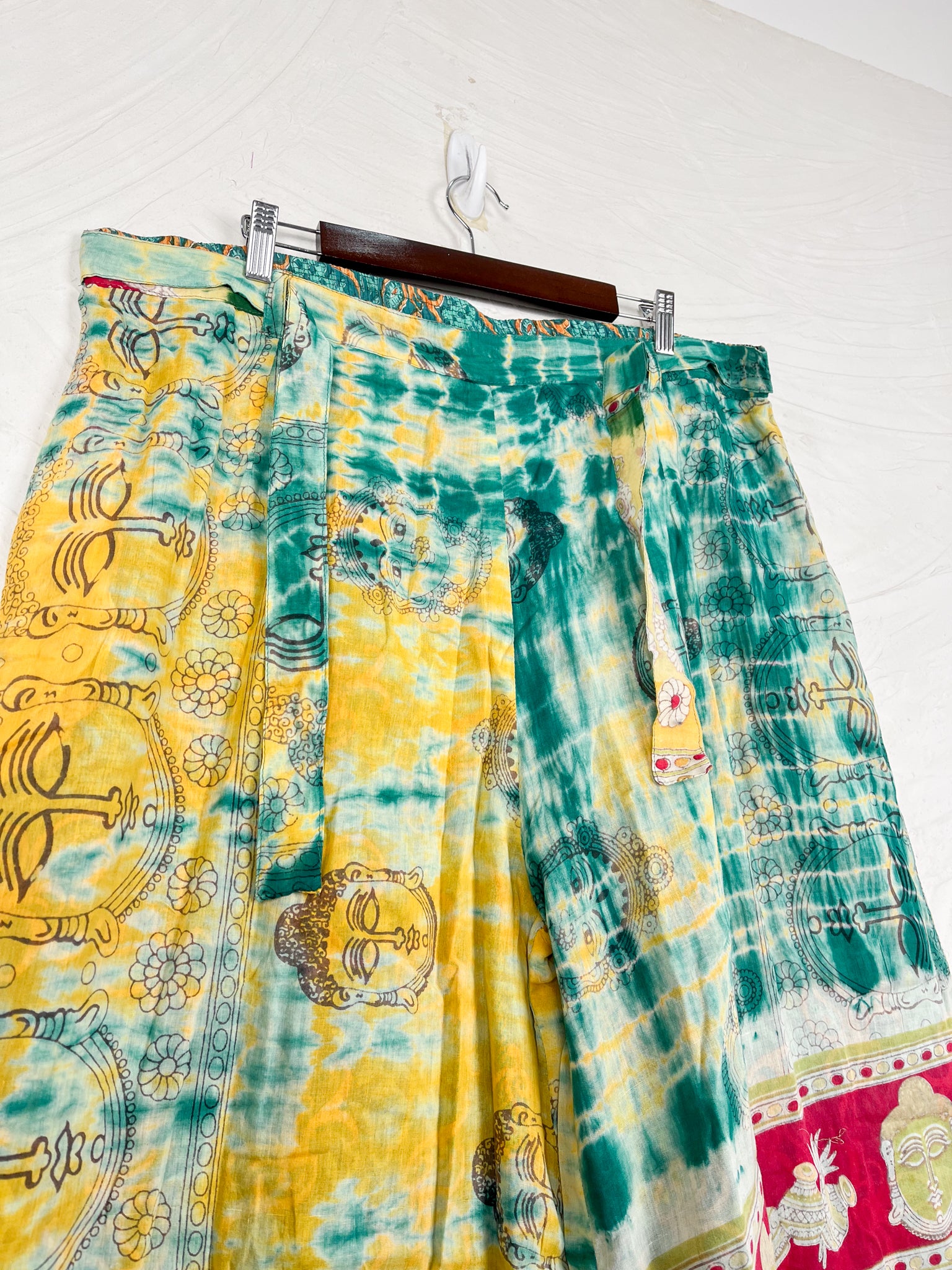 tiedye pants - Love Protect Sustain