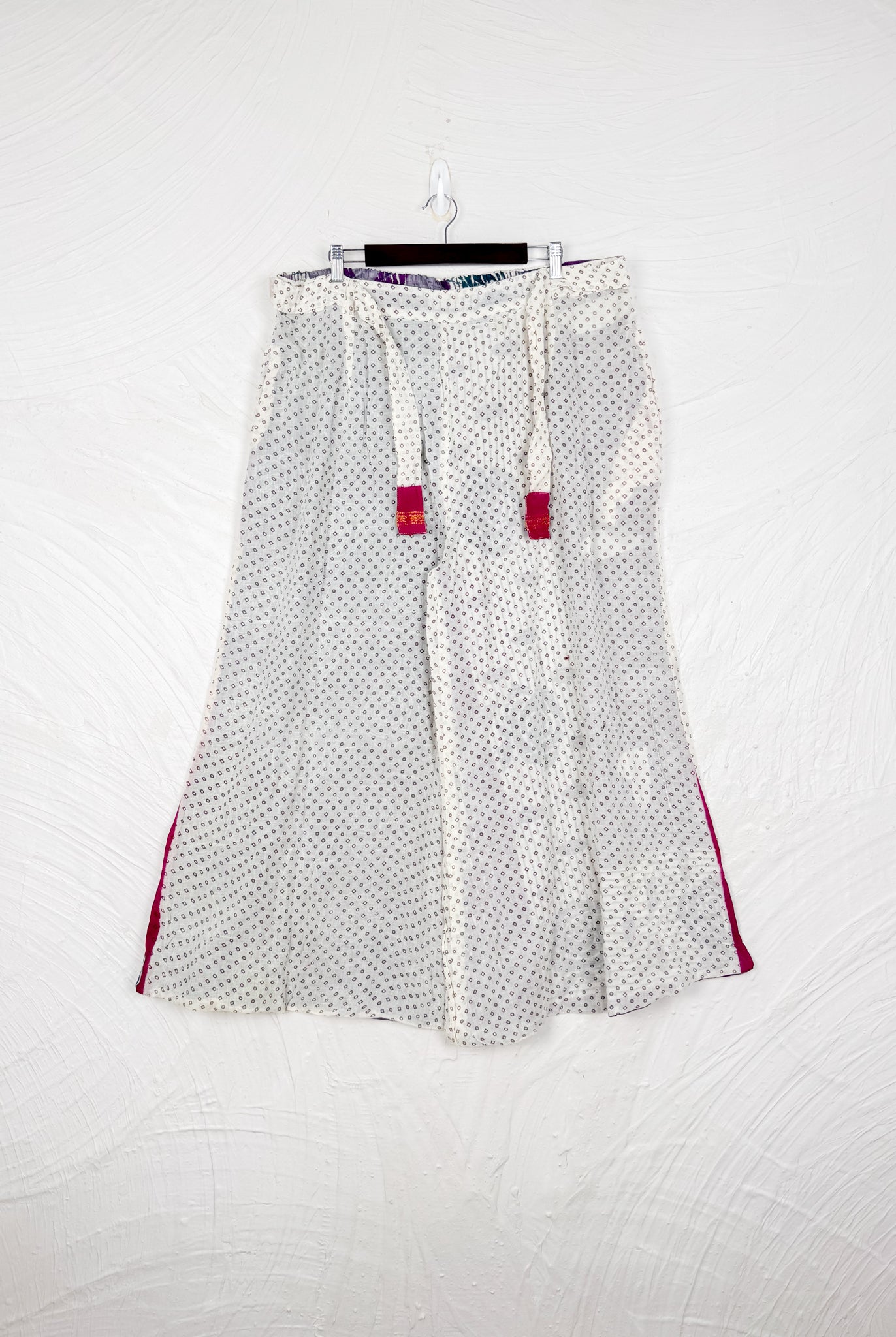 tiny flower pants - Love Protect Sustain