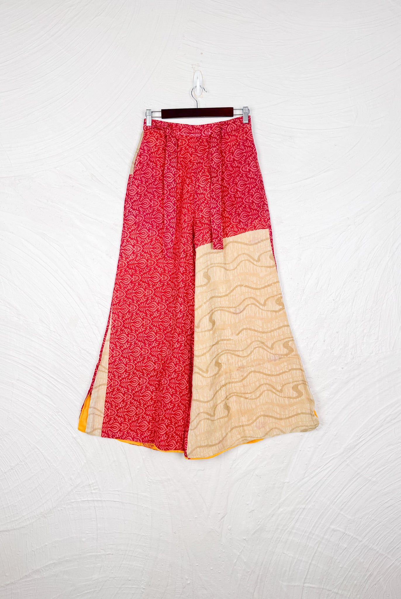 vintage cotton print - Love Protect Sustain