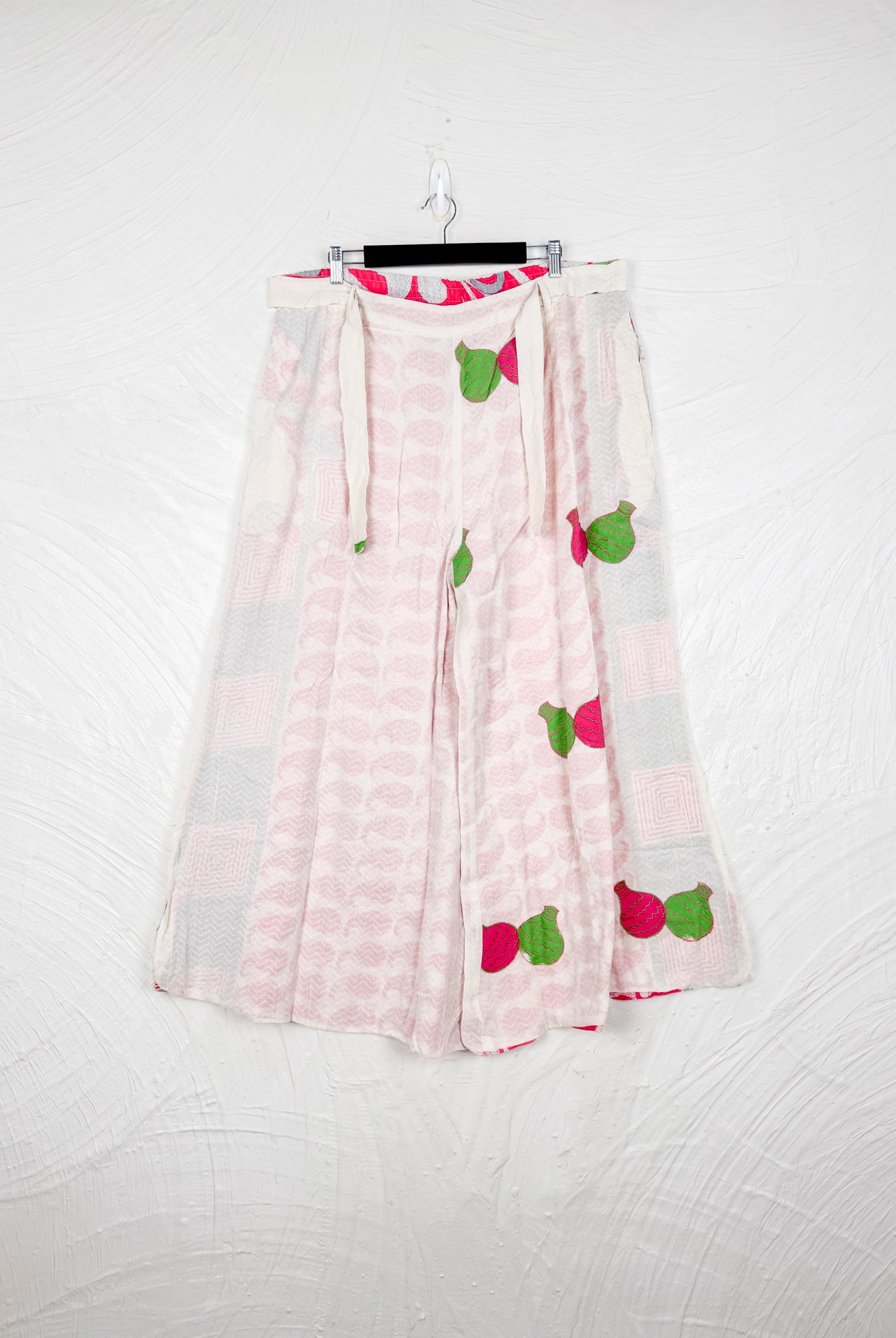 white cotton pants - Love Protect Sustain