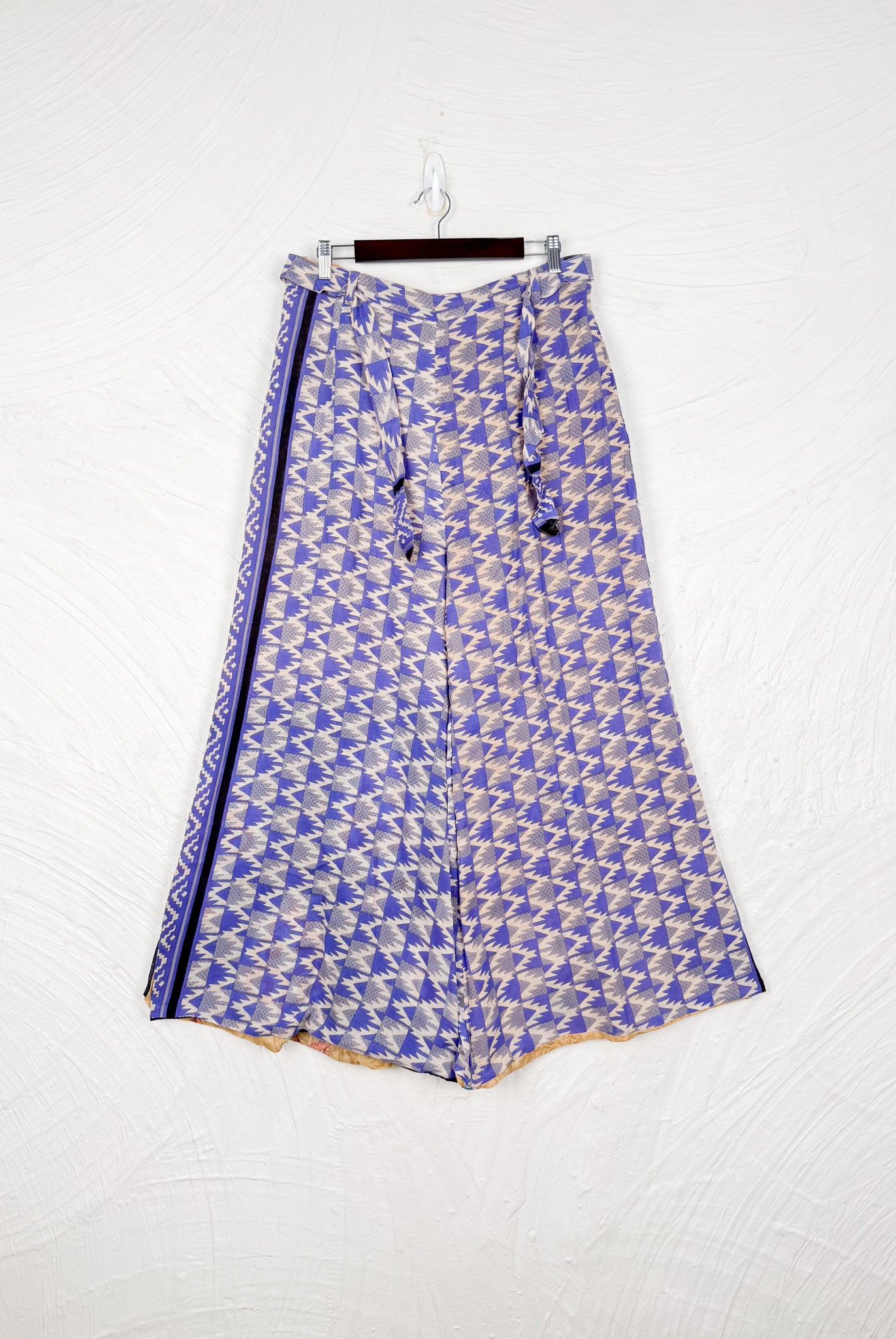 women reversible pants - Love Protect Sustain