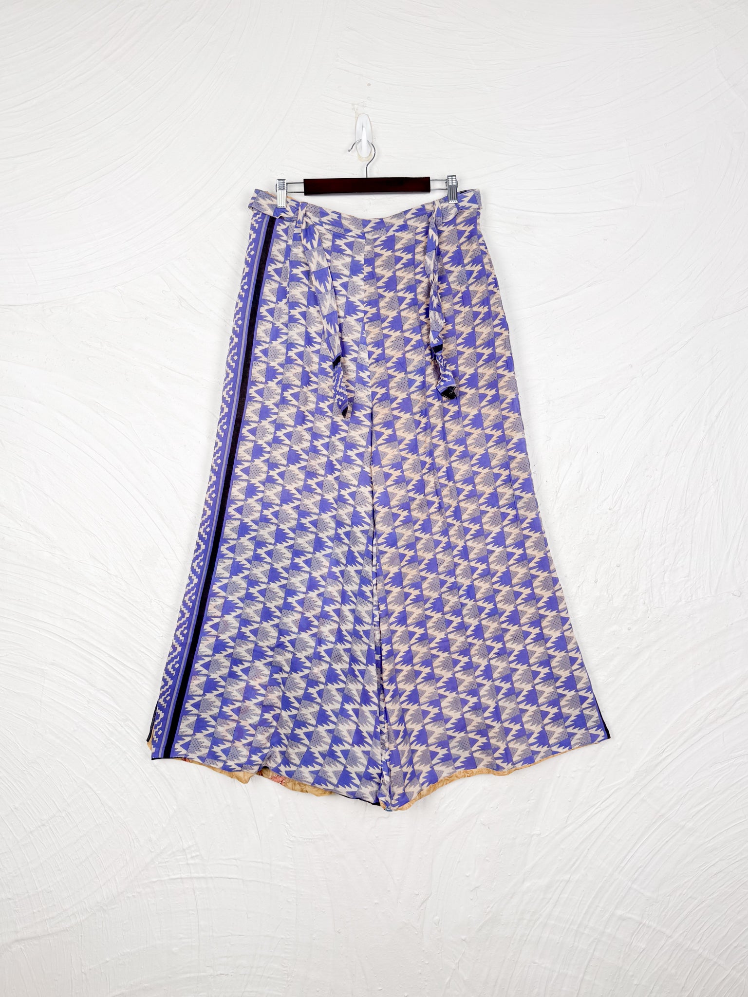 women reversible pants - Love Protect Sustain