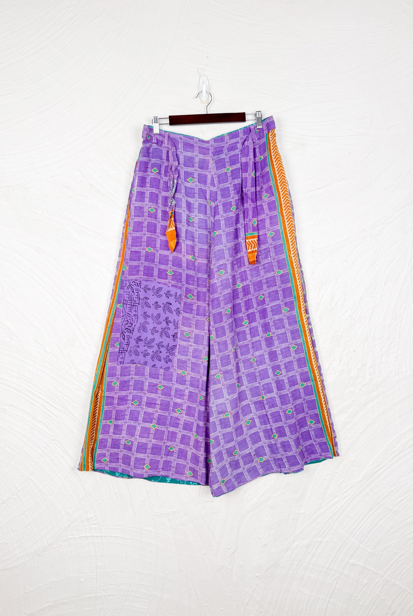 women sustainable pants - Love Protect Sustain