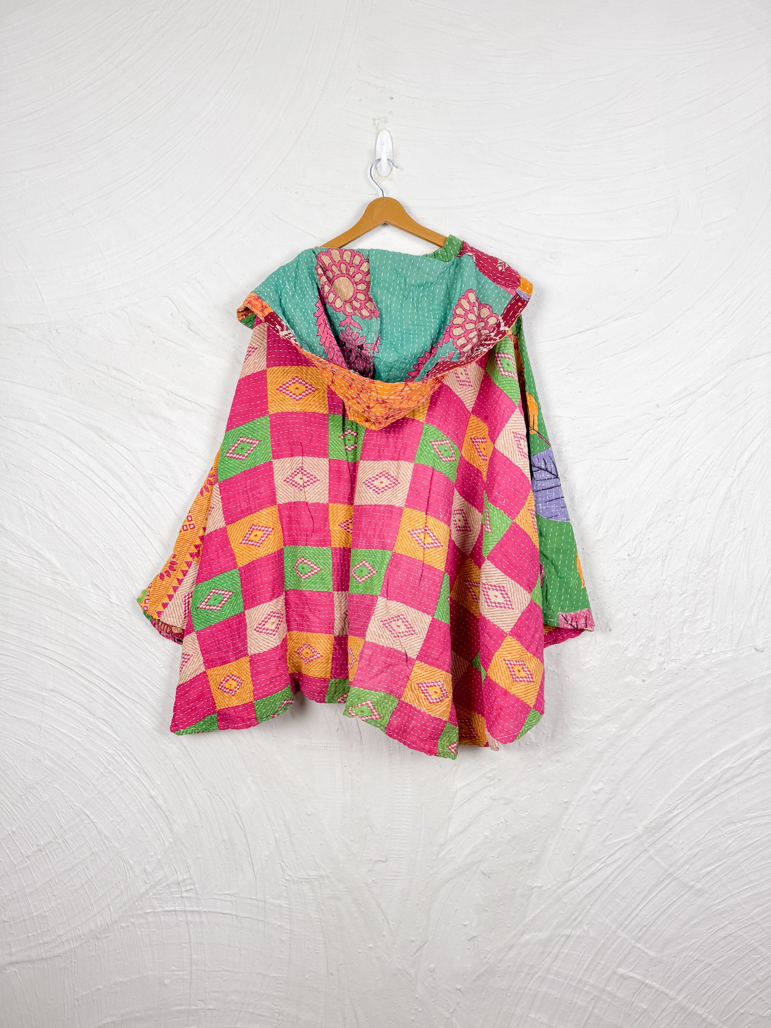 Bohemian kantha poncho - Love Protect Sustain