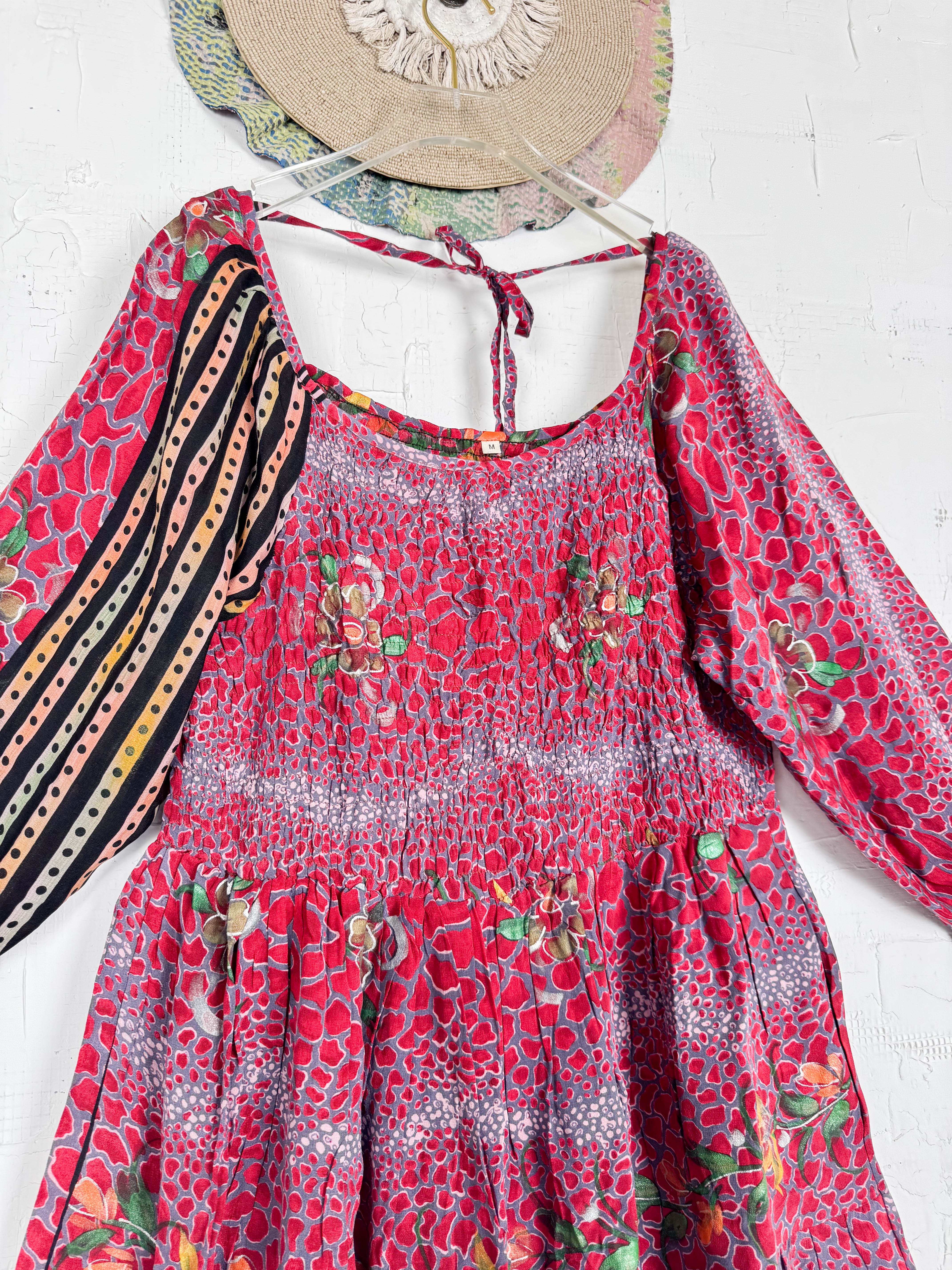 Casual knee-length dress - Love Protect Sustain