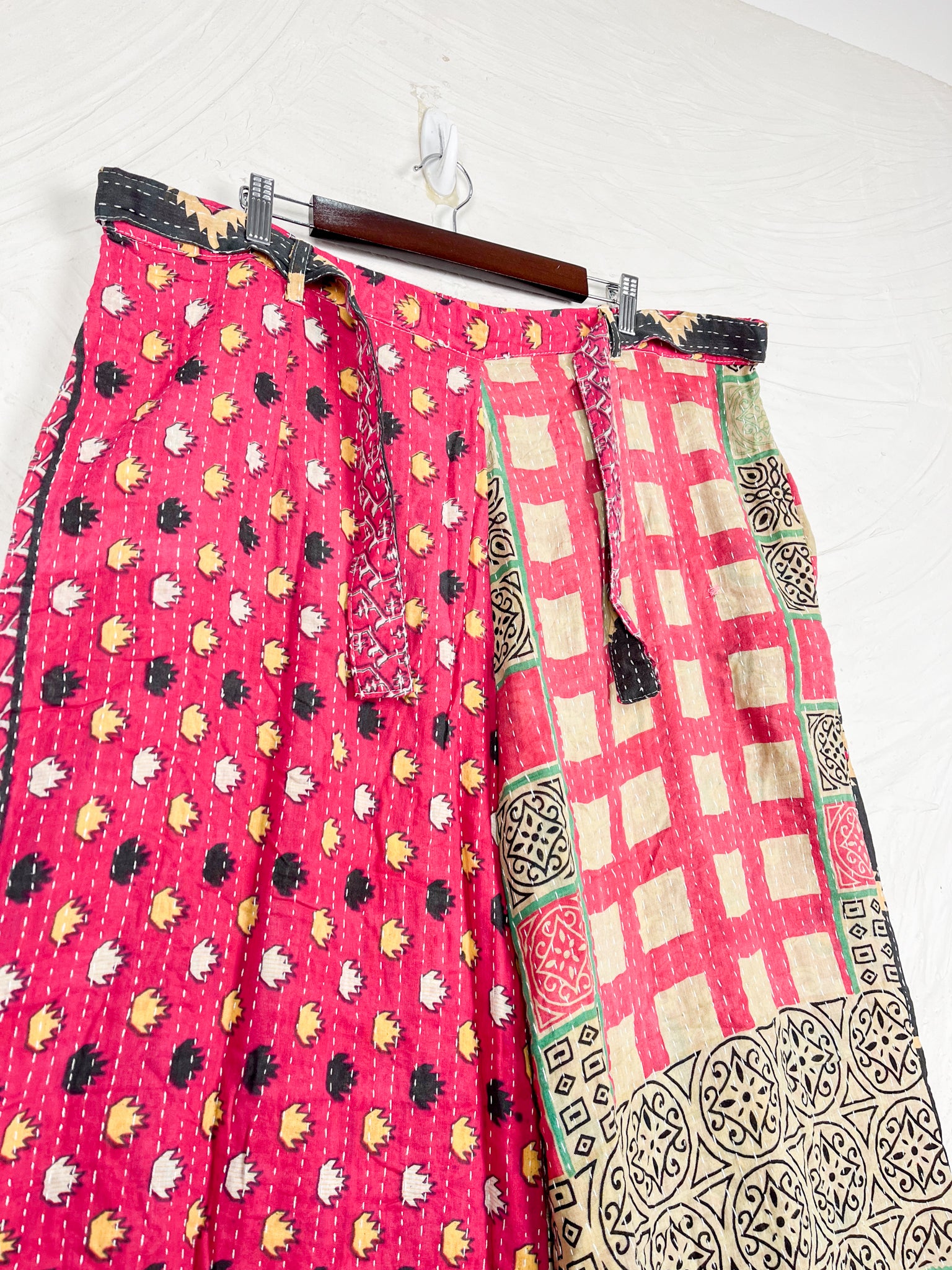Kantha patchwork - Love Protect Sustain