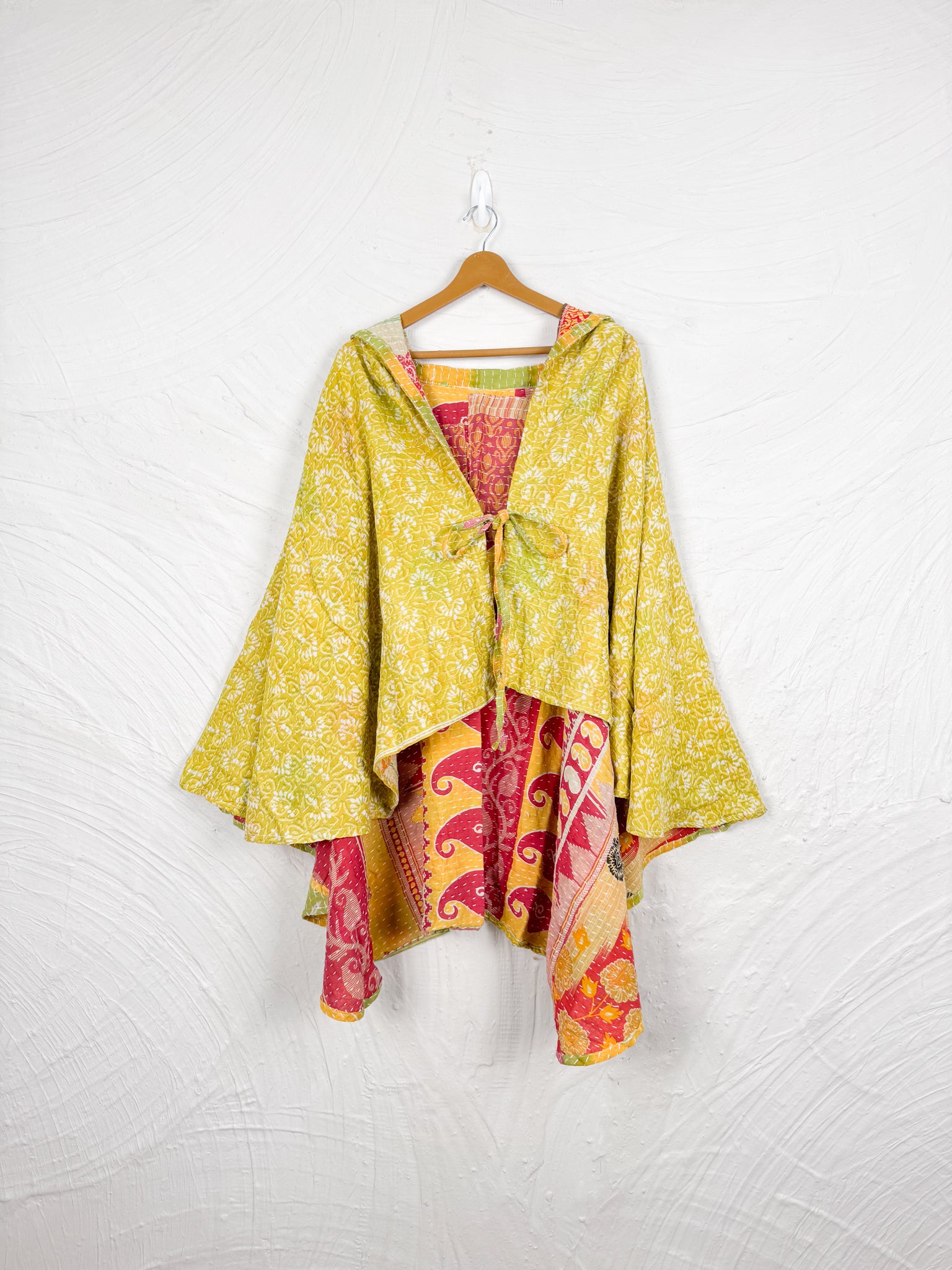 Layering kantha poncho - Love Protect Sustain