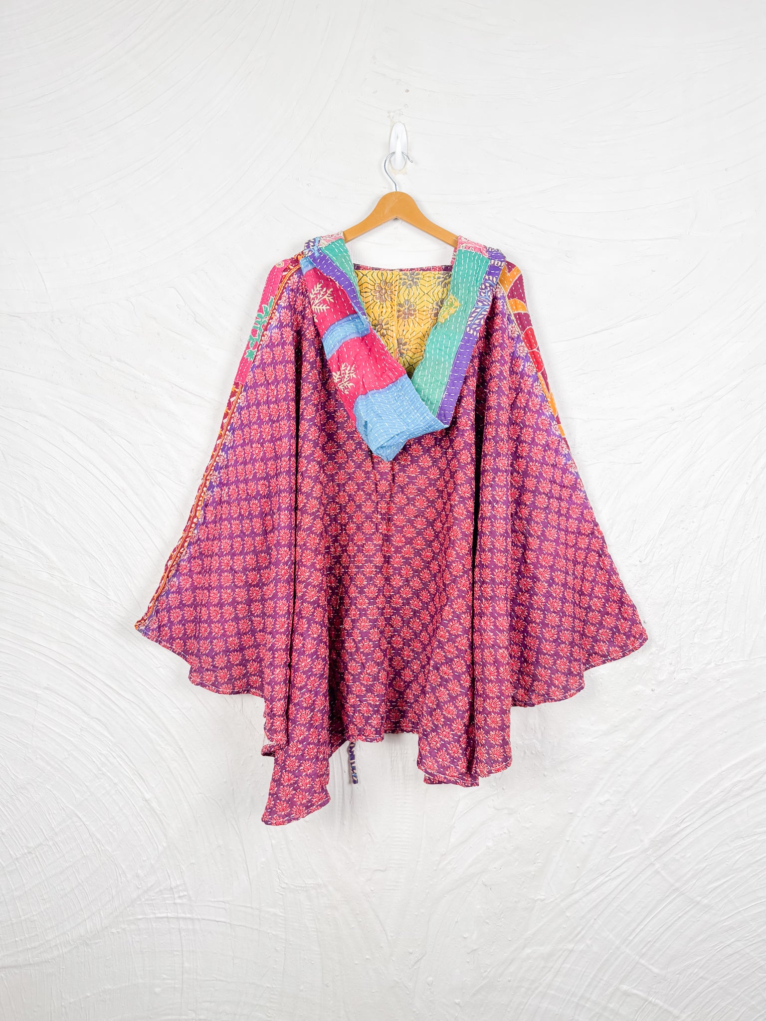 Layering kantha poncho - Love Protect Sustain