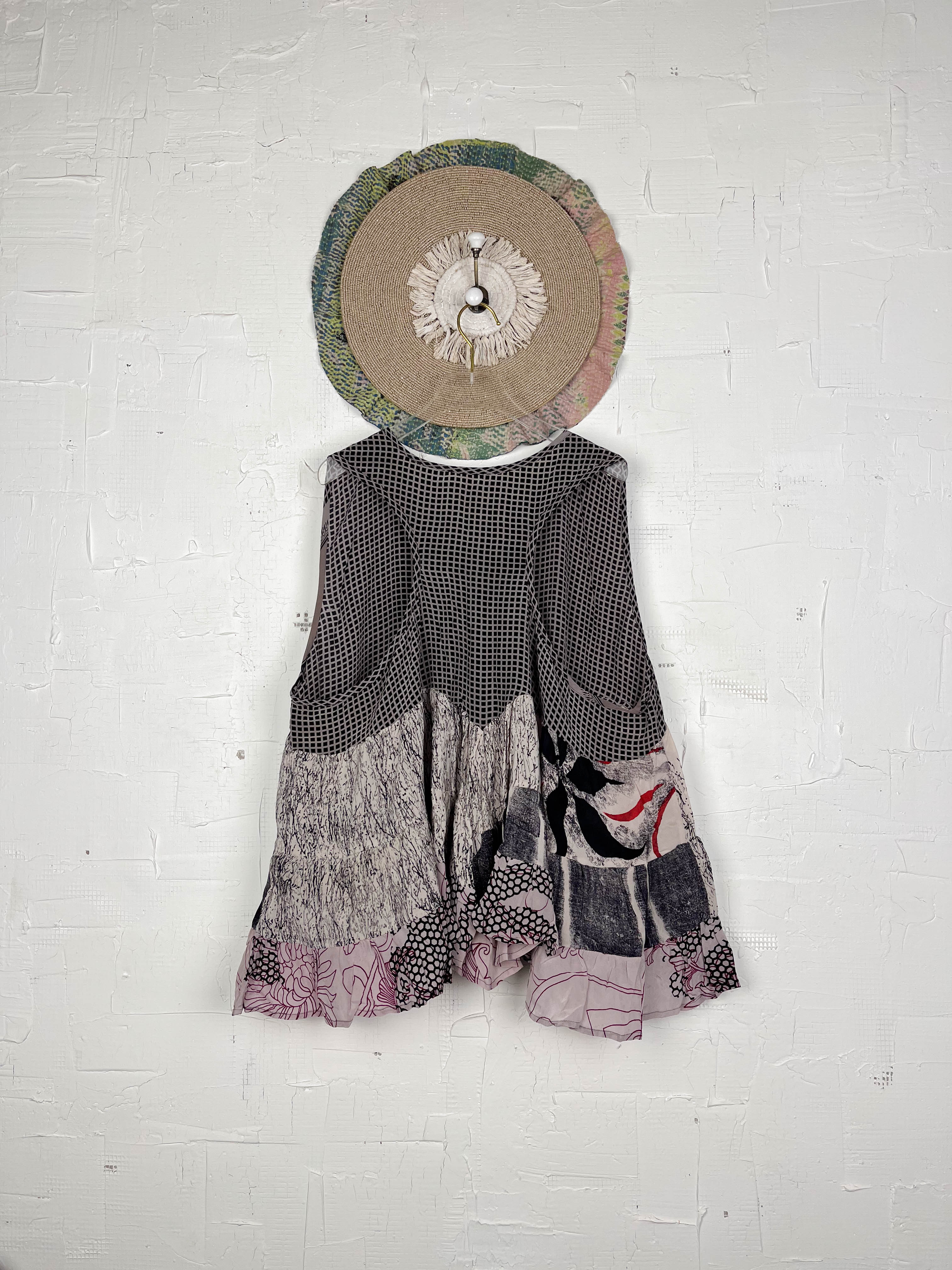 Light weight silk vest - Love Protect Sustain