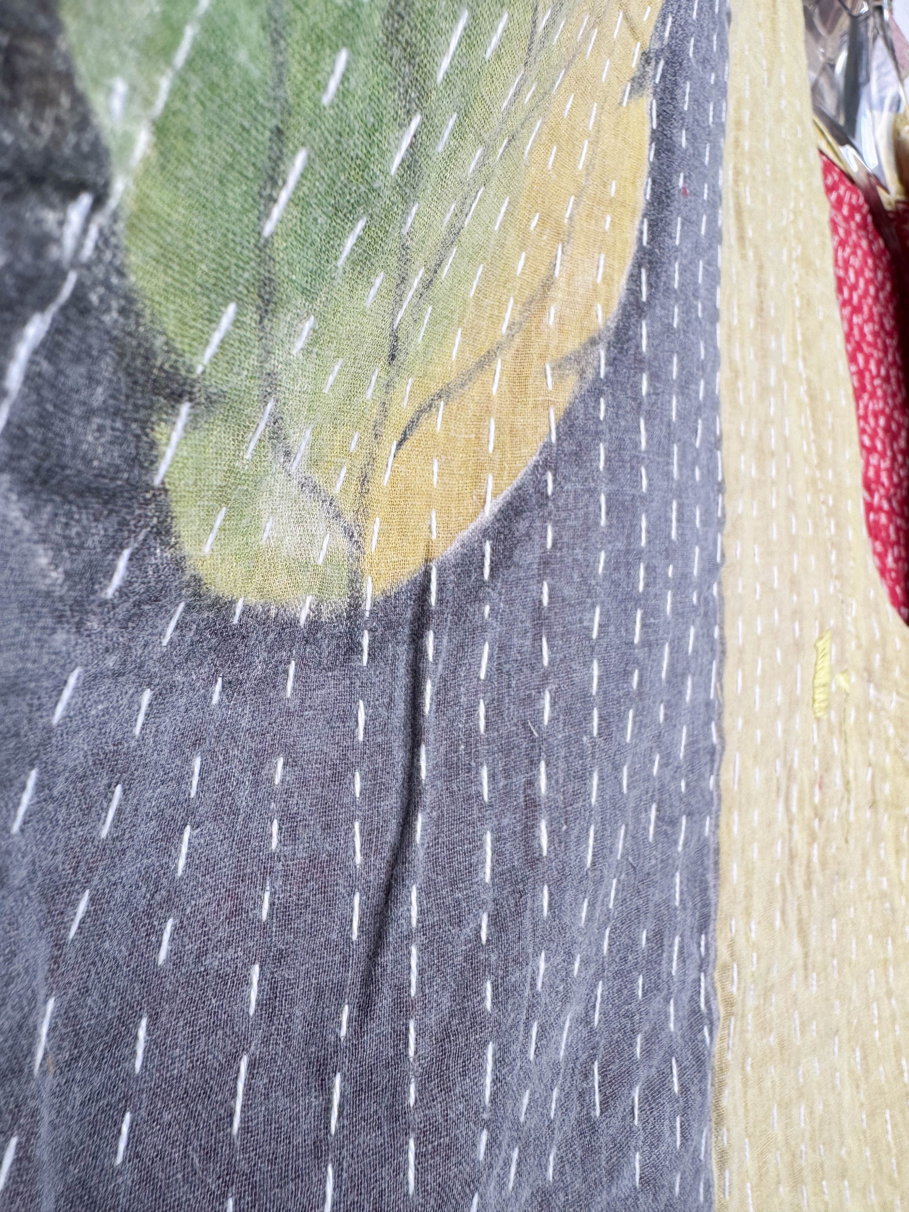 Retro crop top - Love Protect Sustain