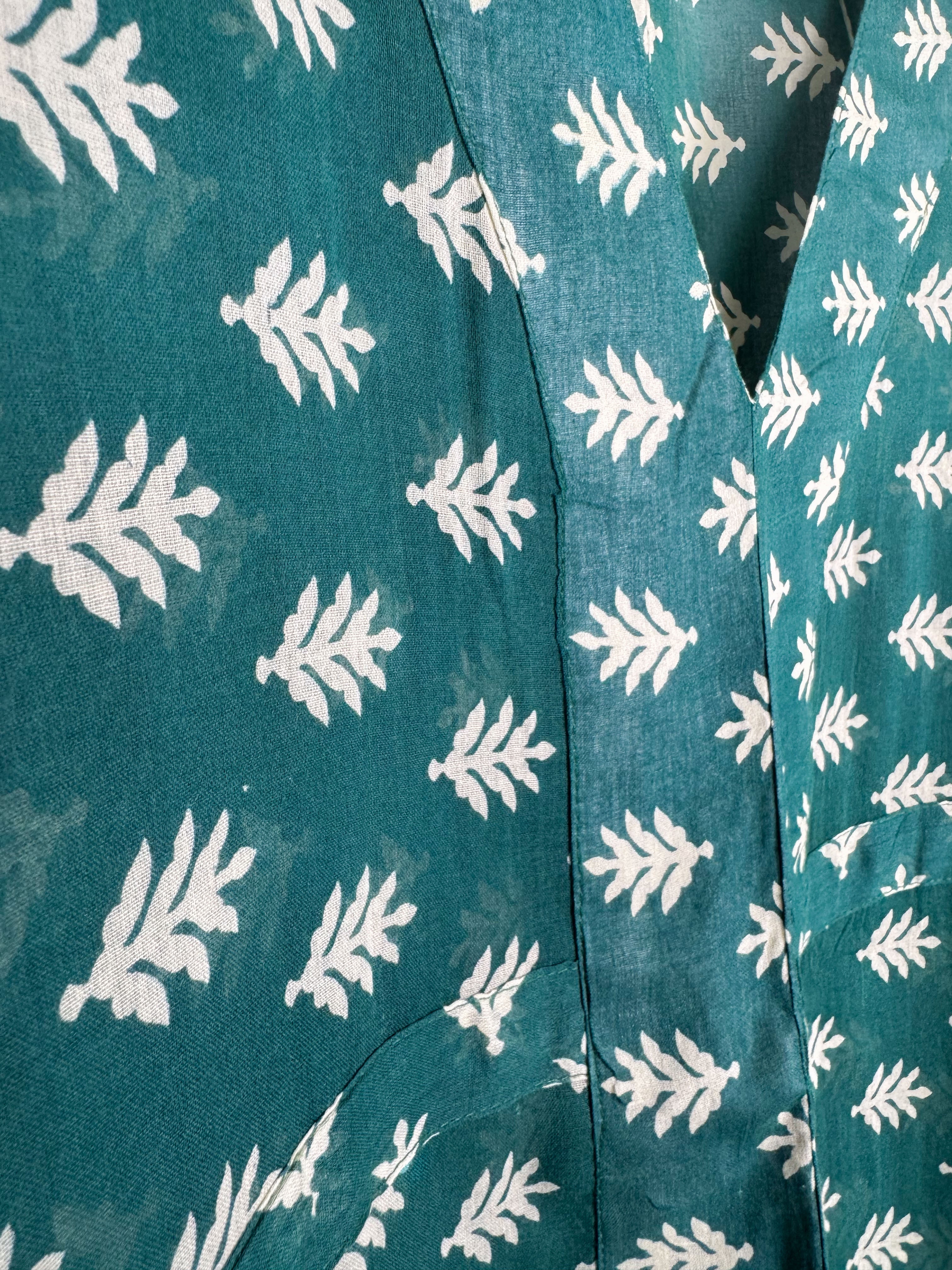 Sustainable kaftan - Love Protect Sustain